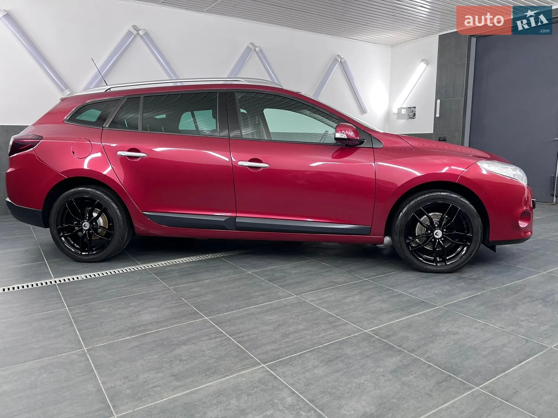 2010 Renault Megane - мініатюра 16
