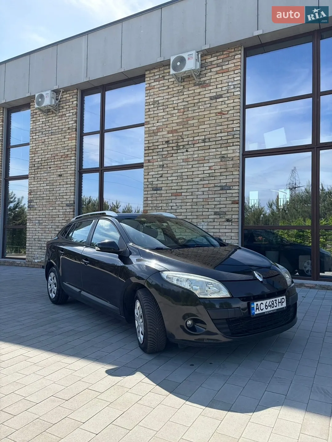 2010 Renault Megane - мініатюра 3