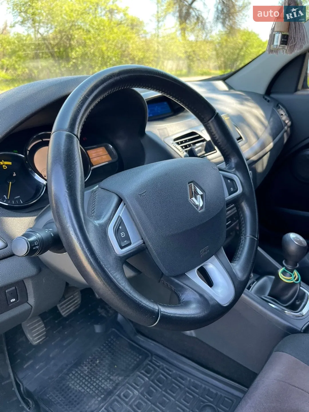 2012 Renault Megane - мініатюра 14