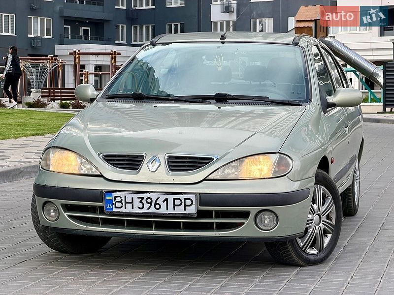 Хэтчбек Renault Megane 2001 в Одессе