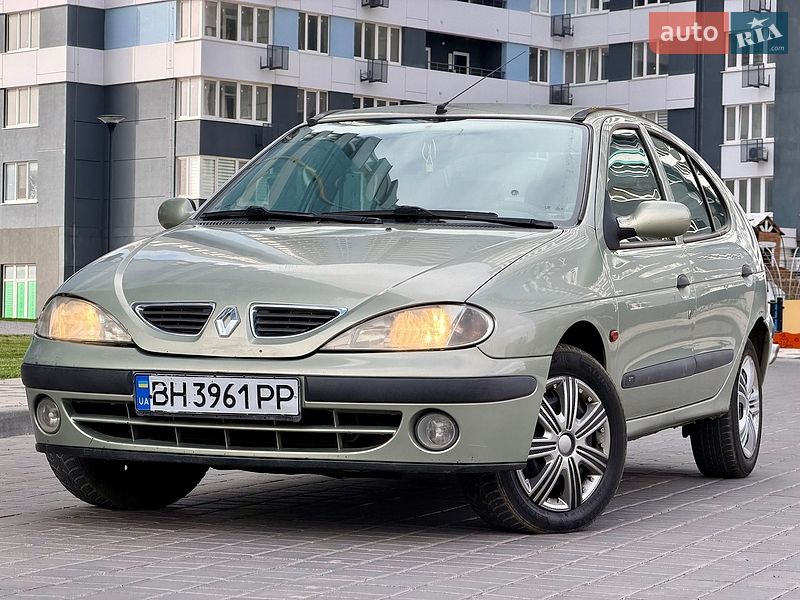 Хэтчбек Renault Megane 2001 в Одессе