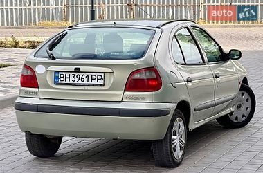 Хэтчбек Renault Megane 2001 в Одессе