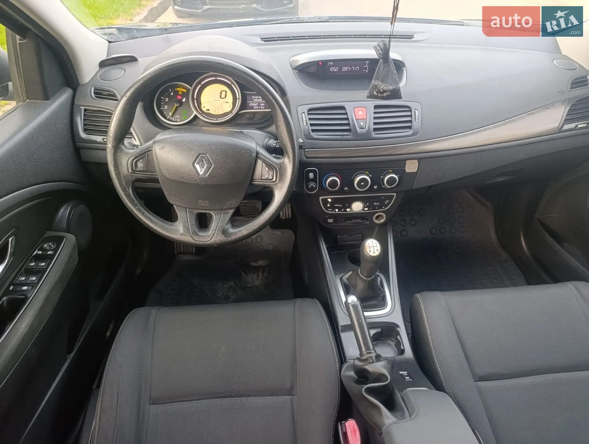 2011 Renault Megane - мініатюра 21