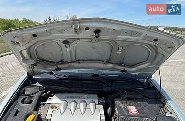 Седан Renault Megane 2003 в Киеве