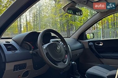 Хэтчбек Renault Megane 2002 в Киеве