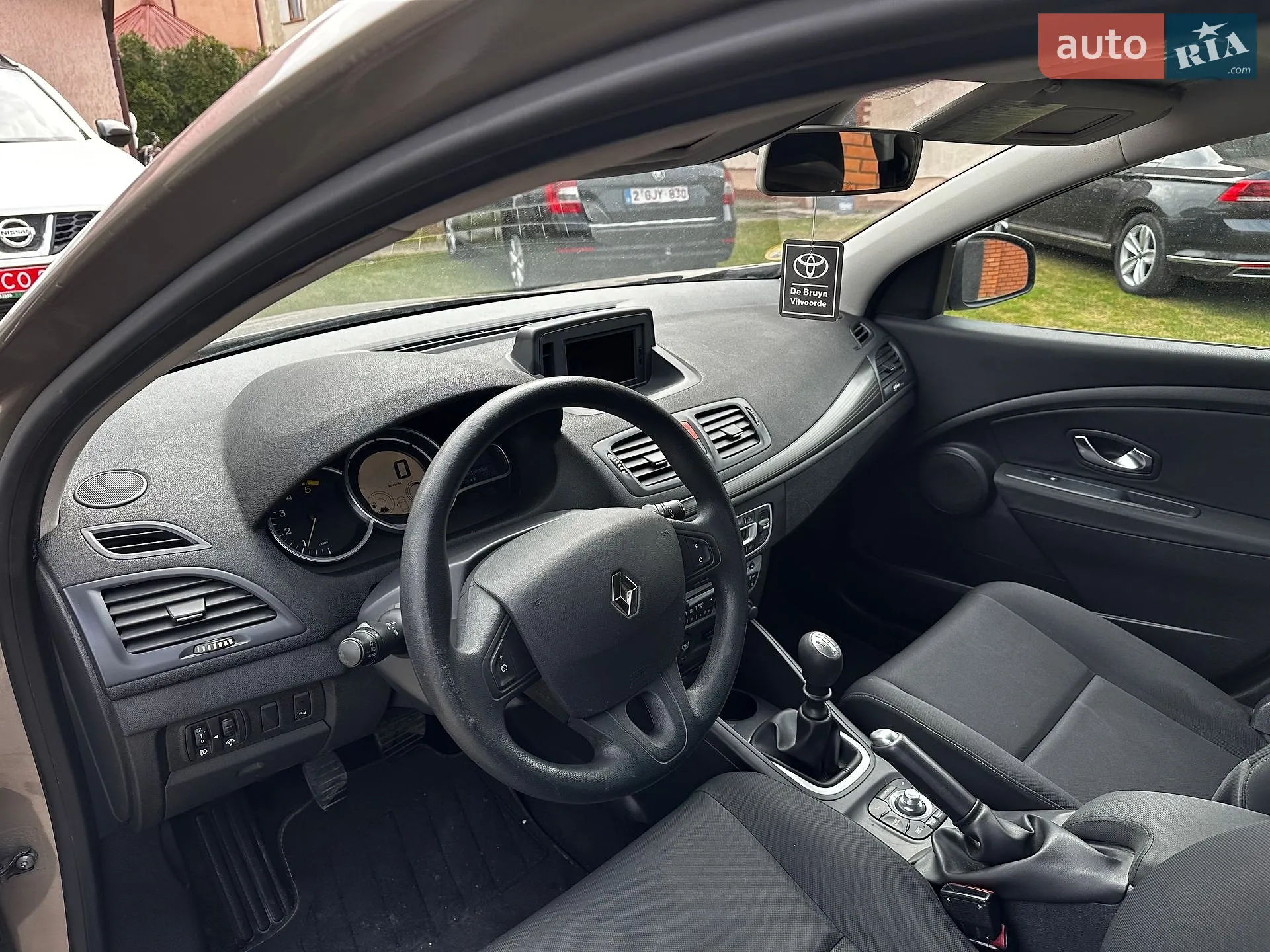 2010 Renault Megane - мініатюра 27