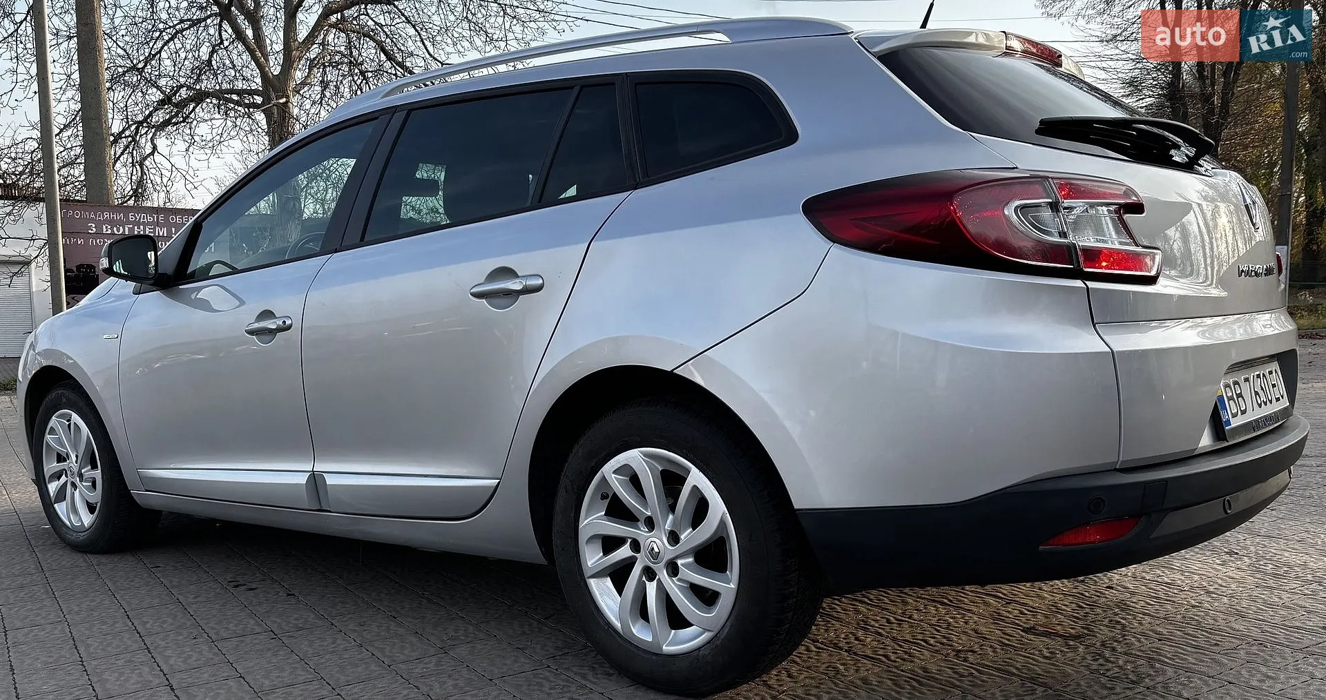 2015 Renault Megane - мініатюра 10