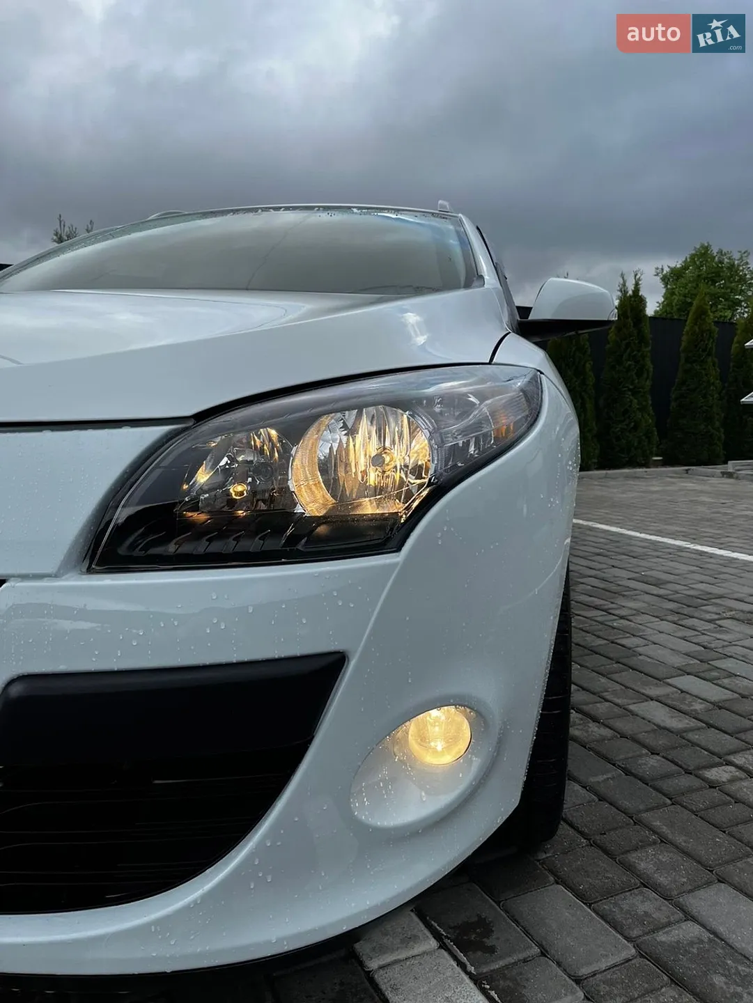 2010 Renault Megane - мініатюра 10