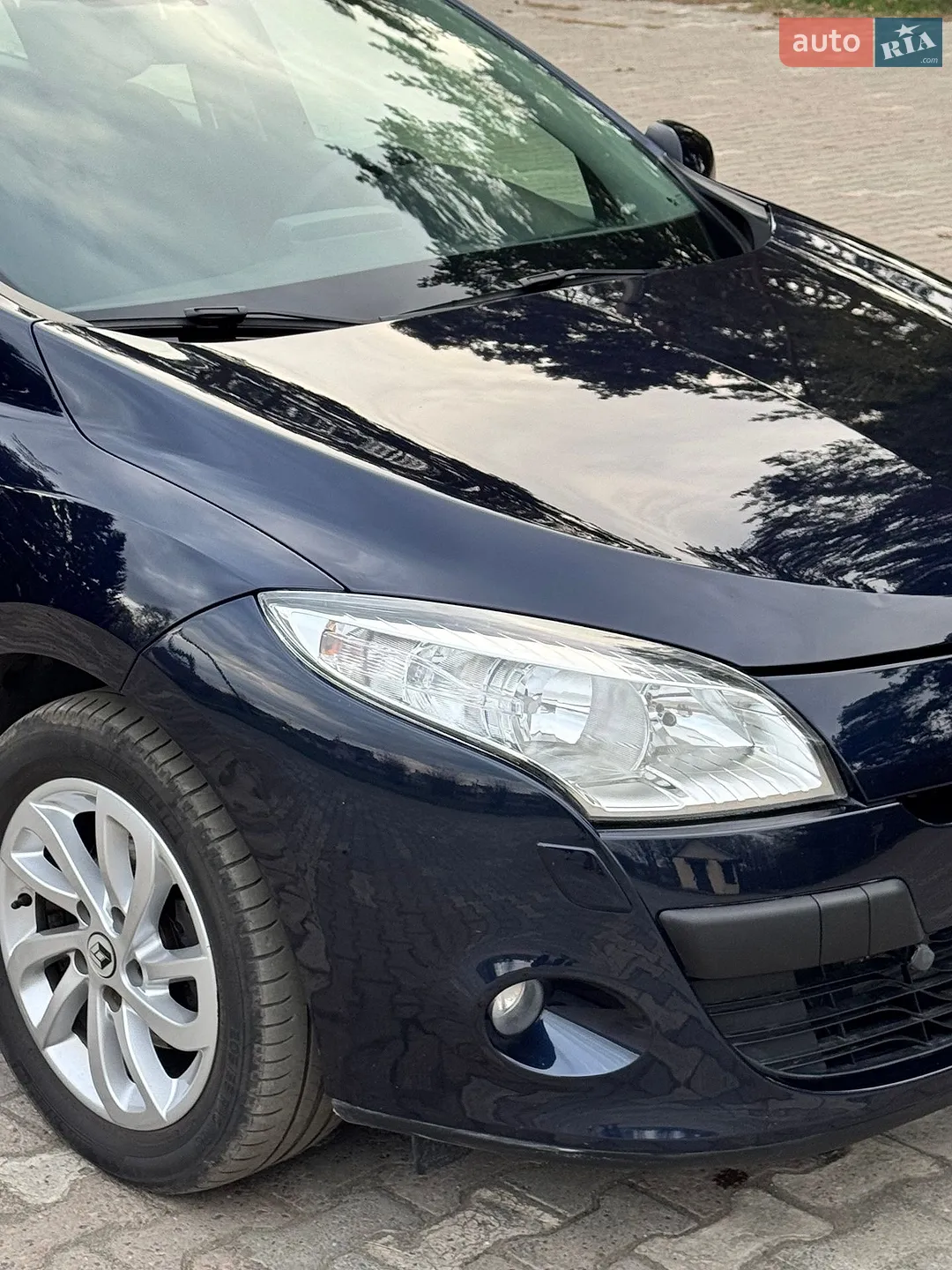 2010 Renault Megane - мініатюра 11