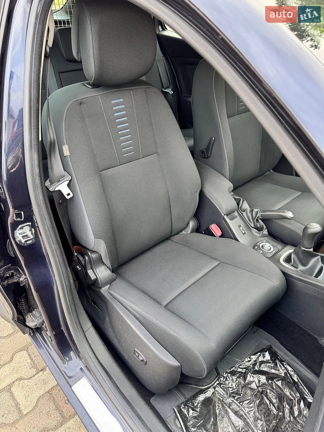 2010 Renault Megane - мініатюра 21