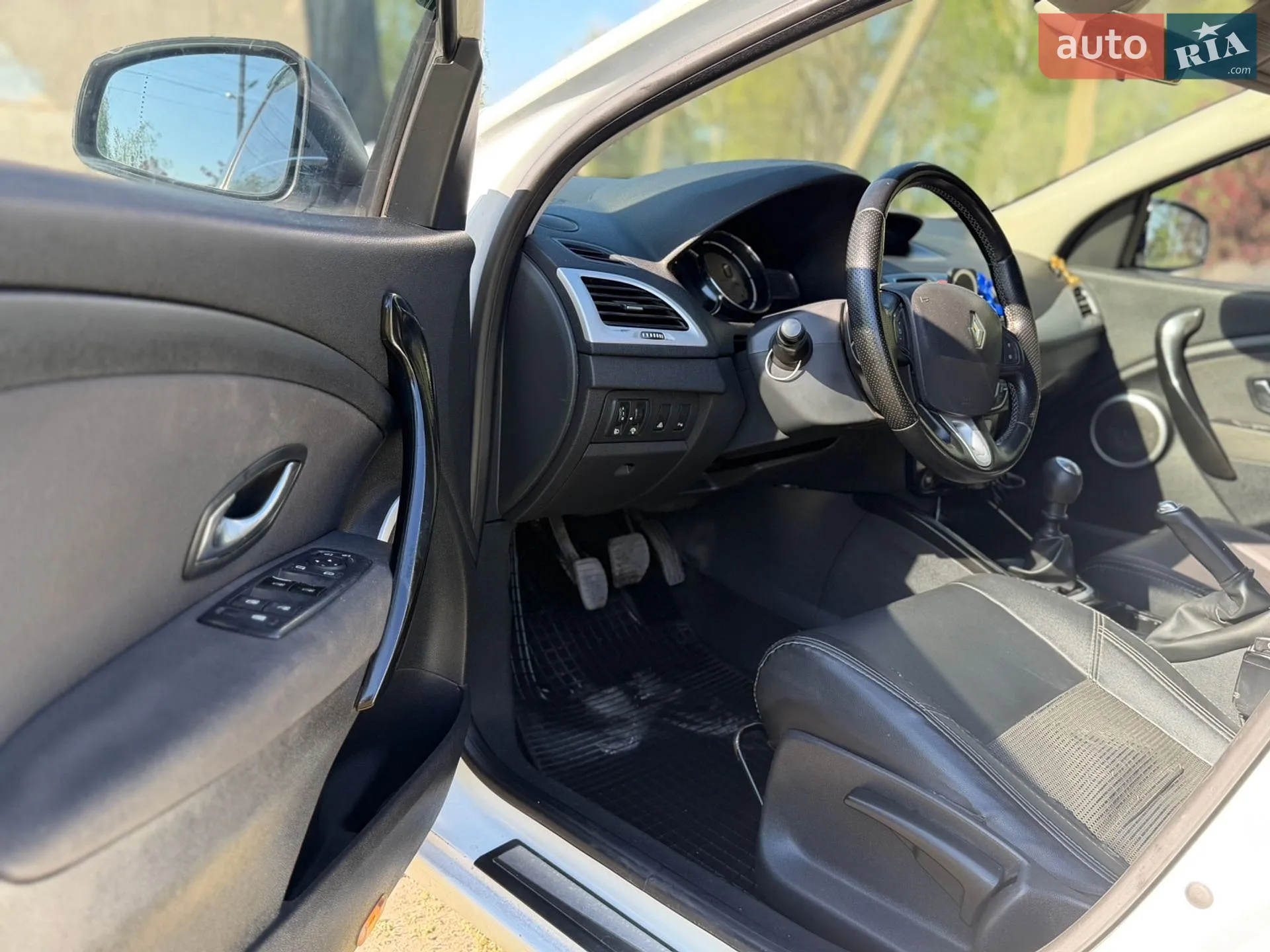 2010 Renault Megane - мініатюра 7