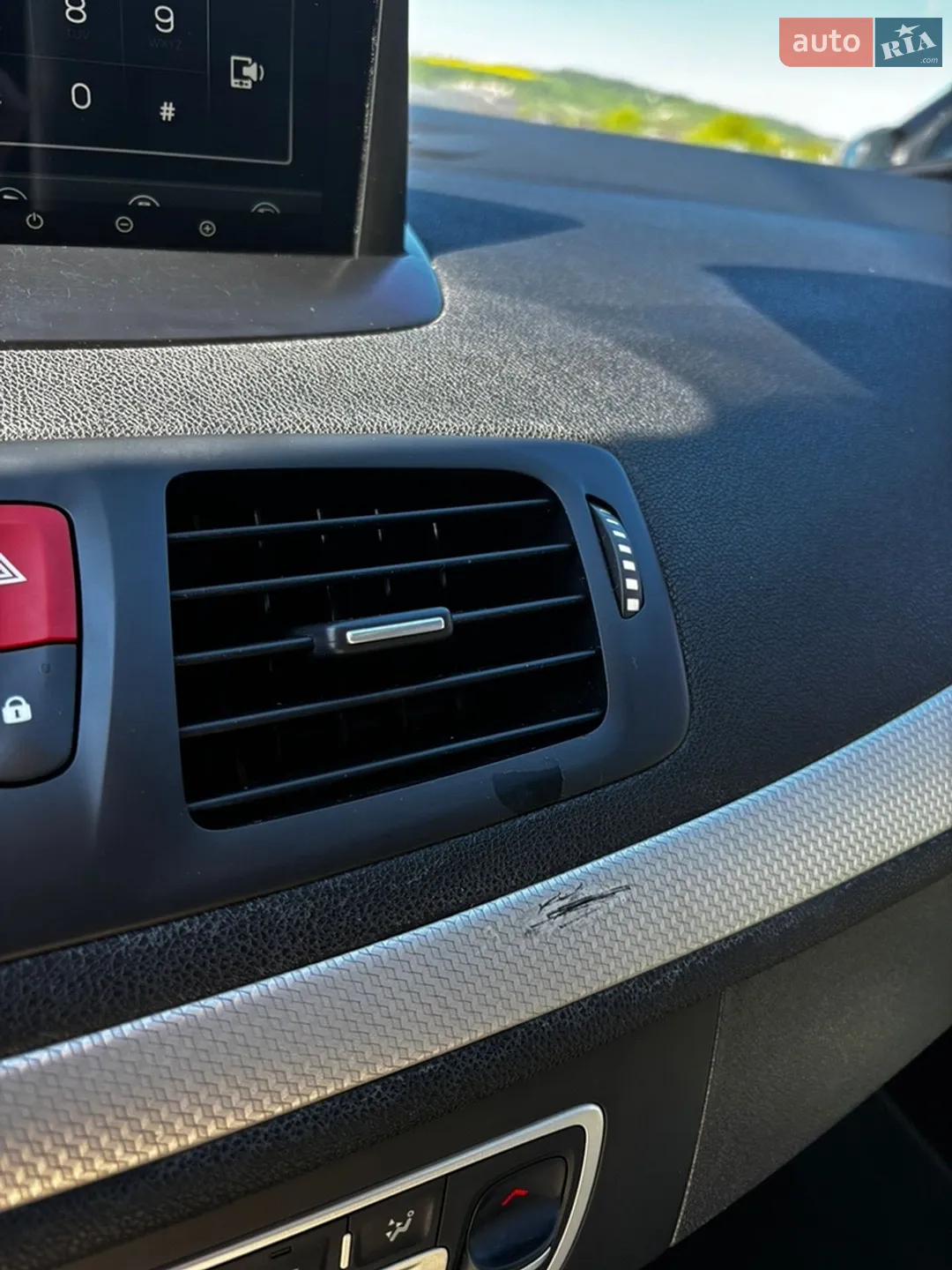 2010 Renault Megane - мініатюра 29
