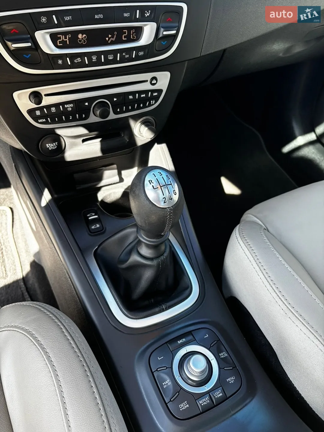 2010 Renault Megane - мініатюра 32