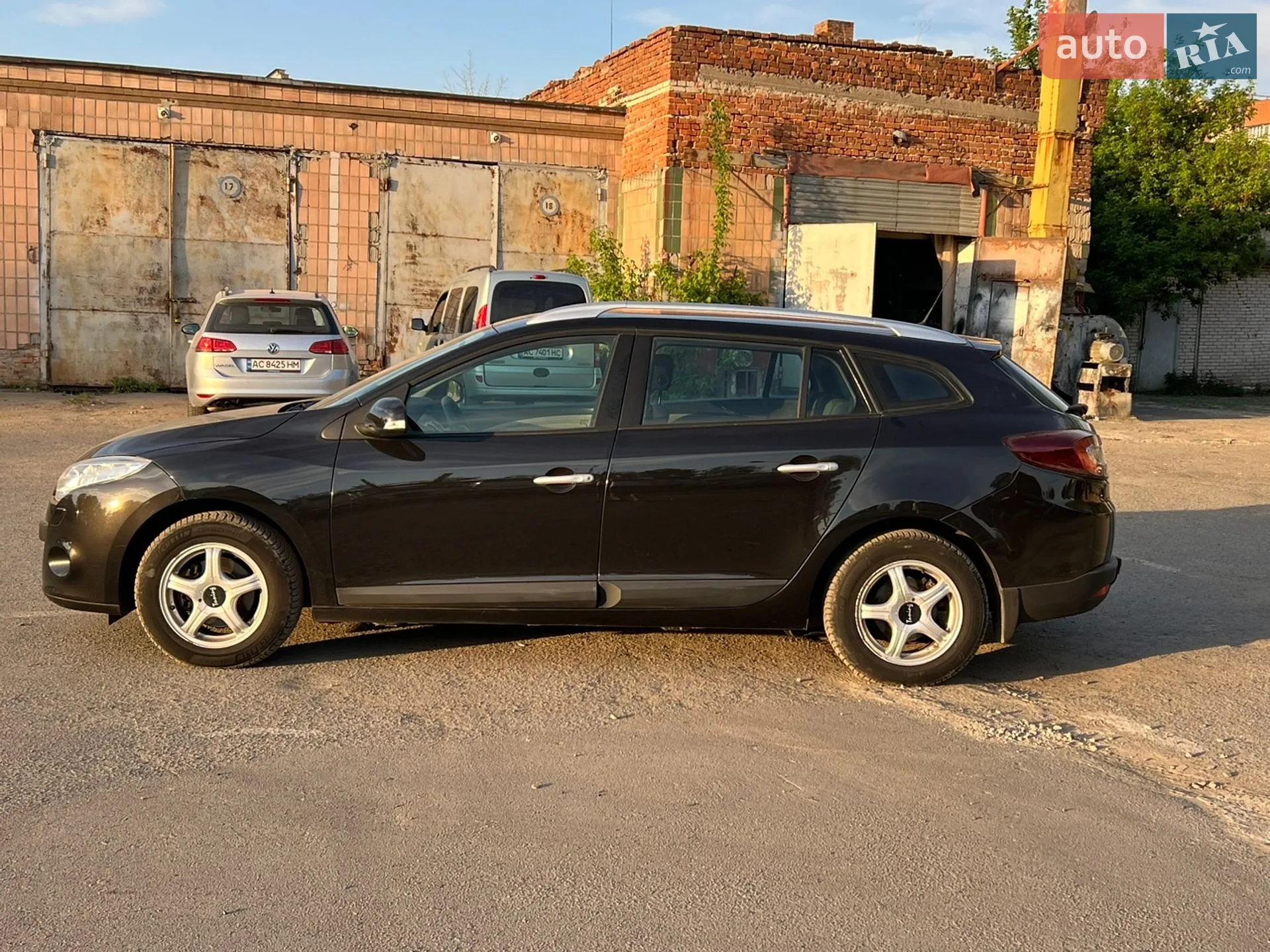 2010 Renault Megane - мініатюра 3
