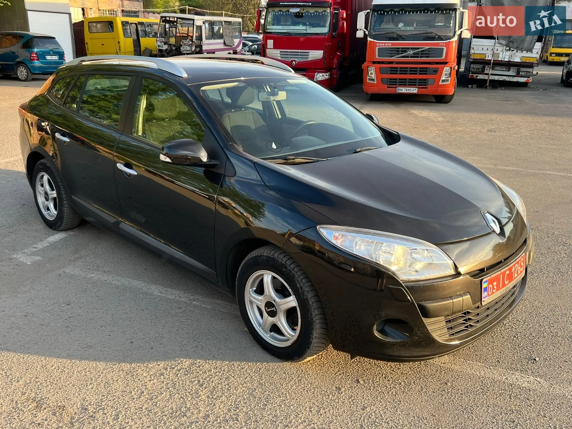 2010 Renault Megane - мініатюра 11