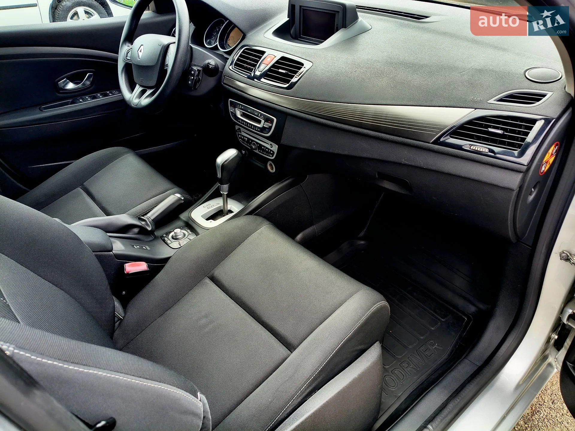 2010 Renault Megane - мініатюра 22