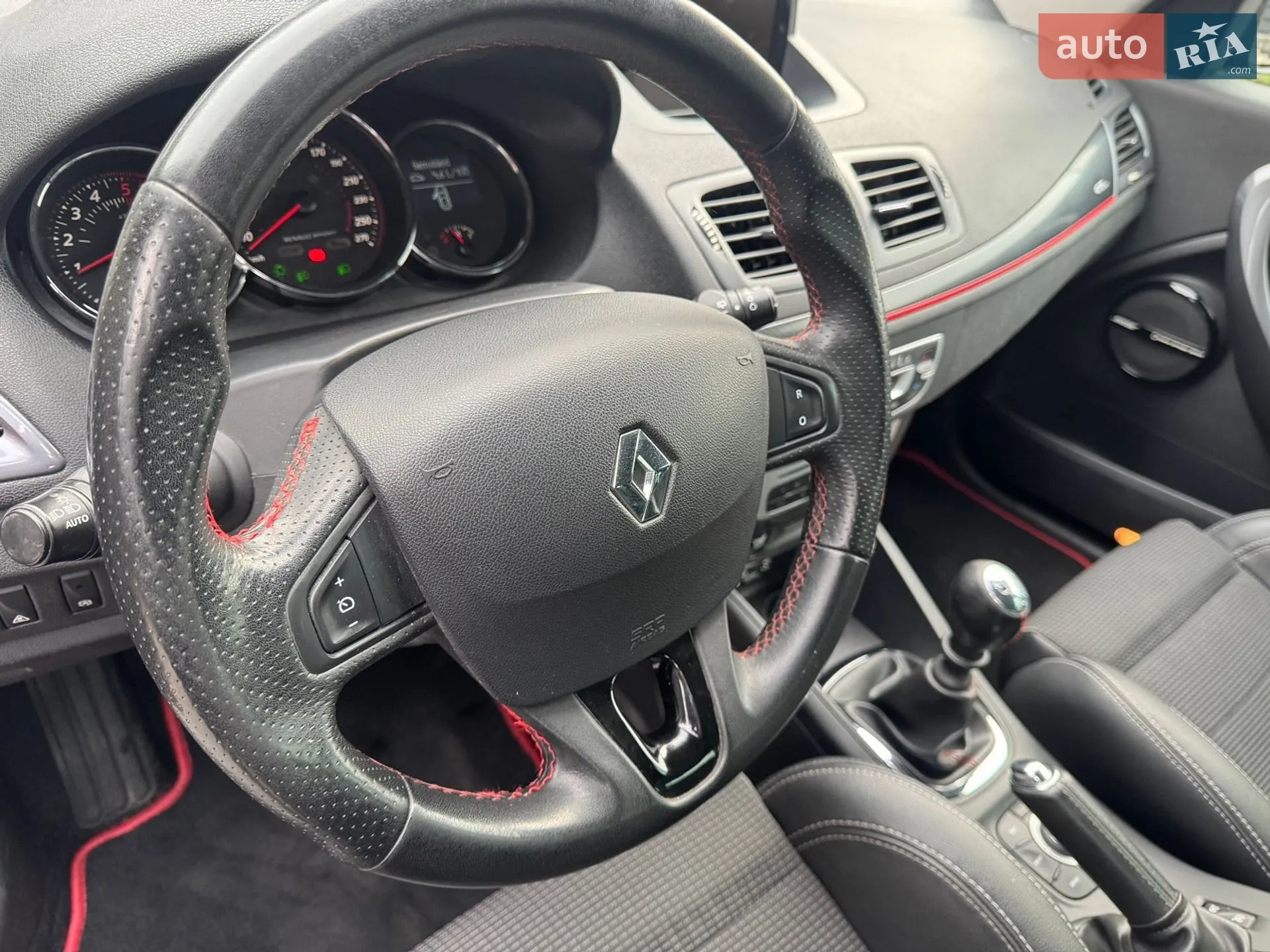 2013 Renault Megane - мініатюра 25