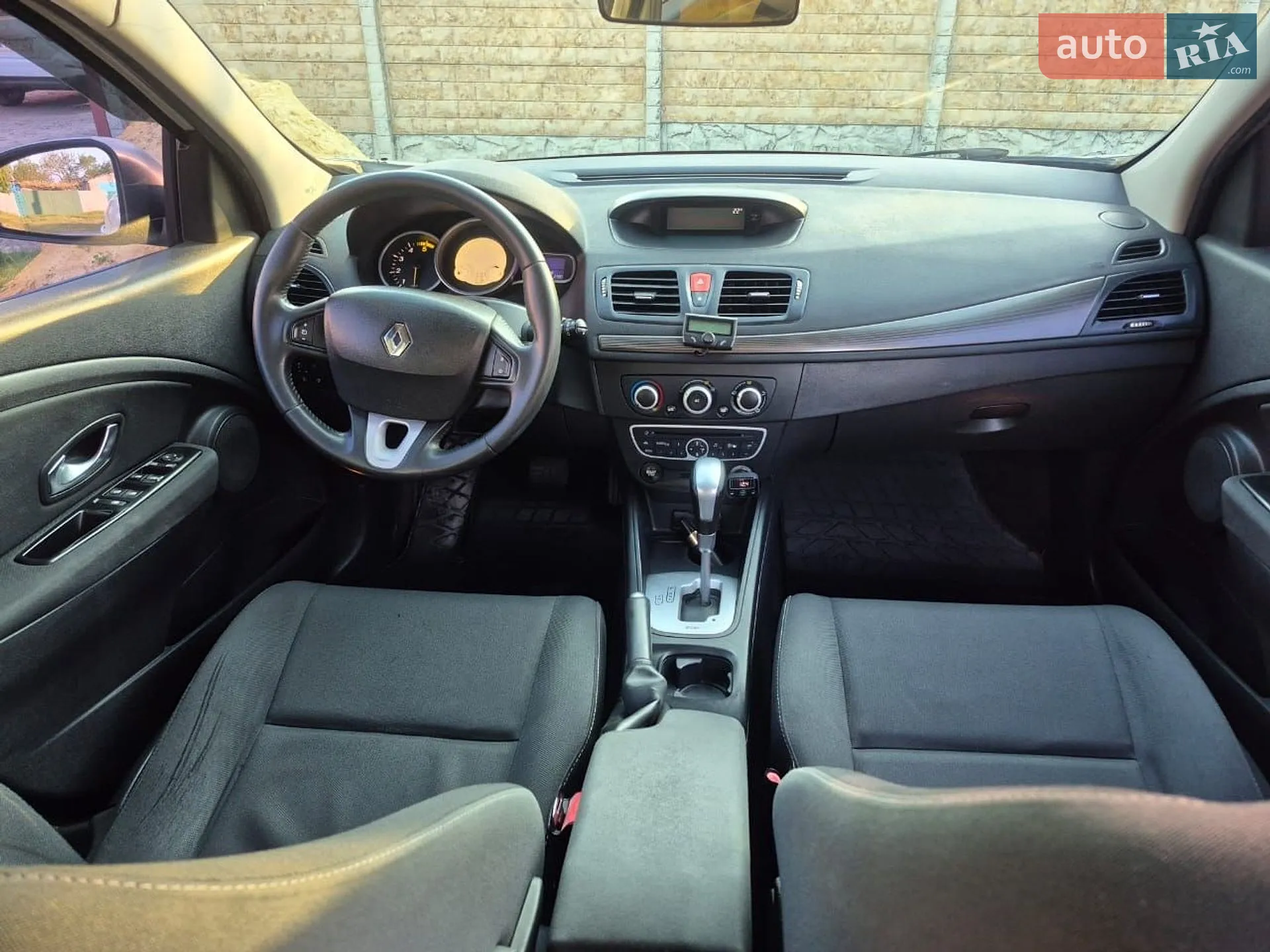 2010 Renault Megane - мініатюра 15