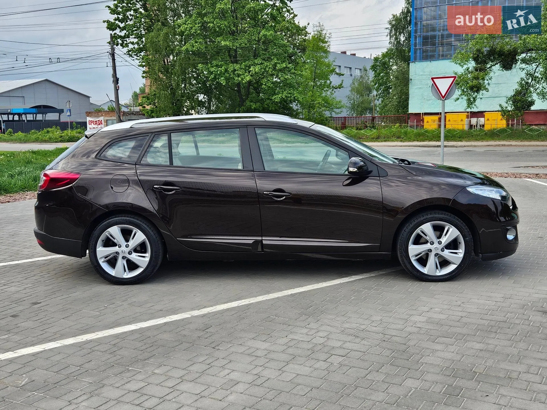 2012 Renault Megane - мініатюра 23