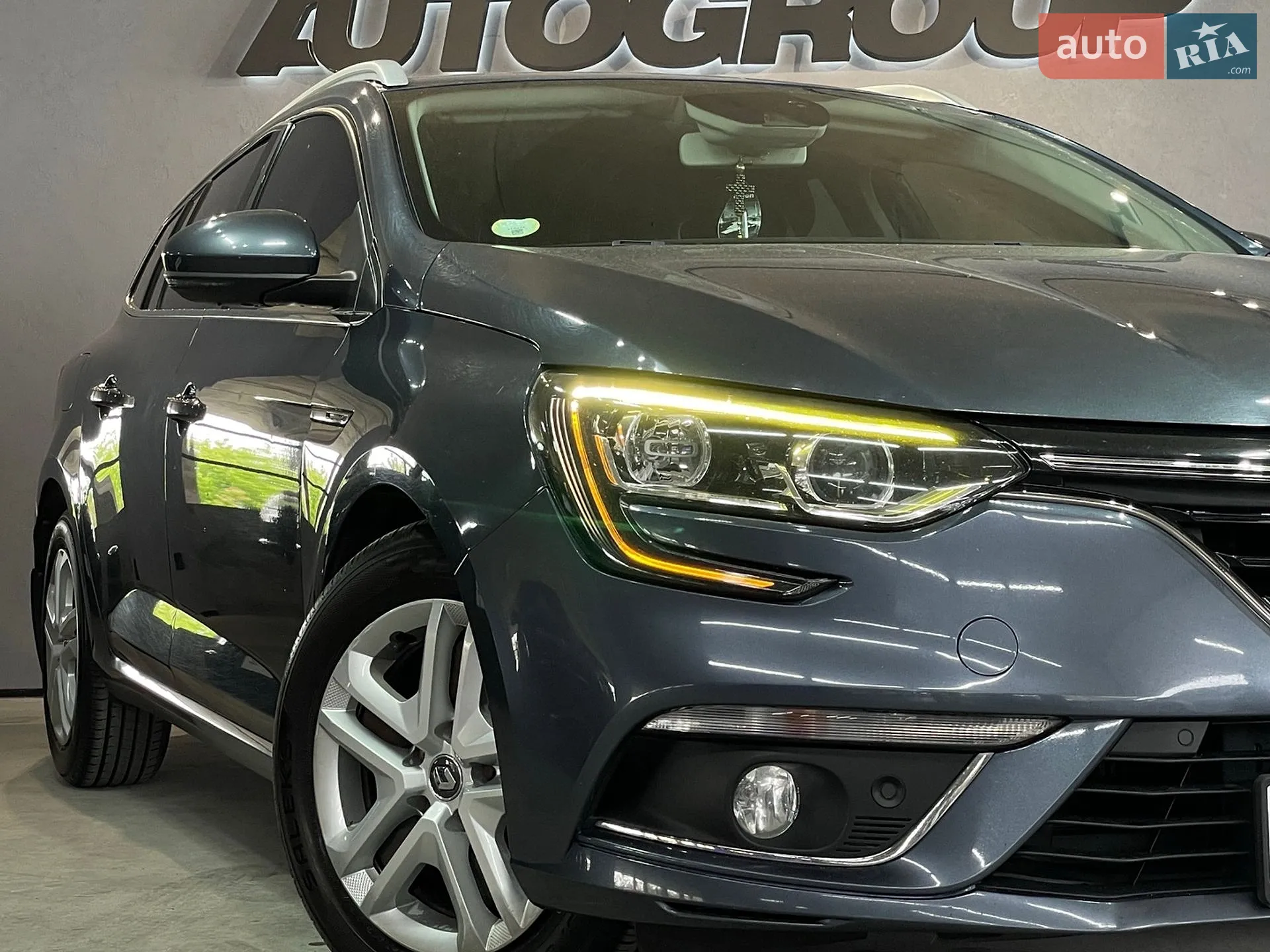 2017 Renault Megane - мініатюра 2