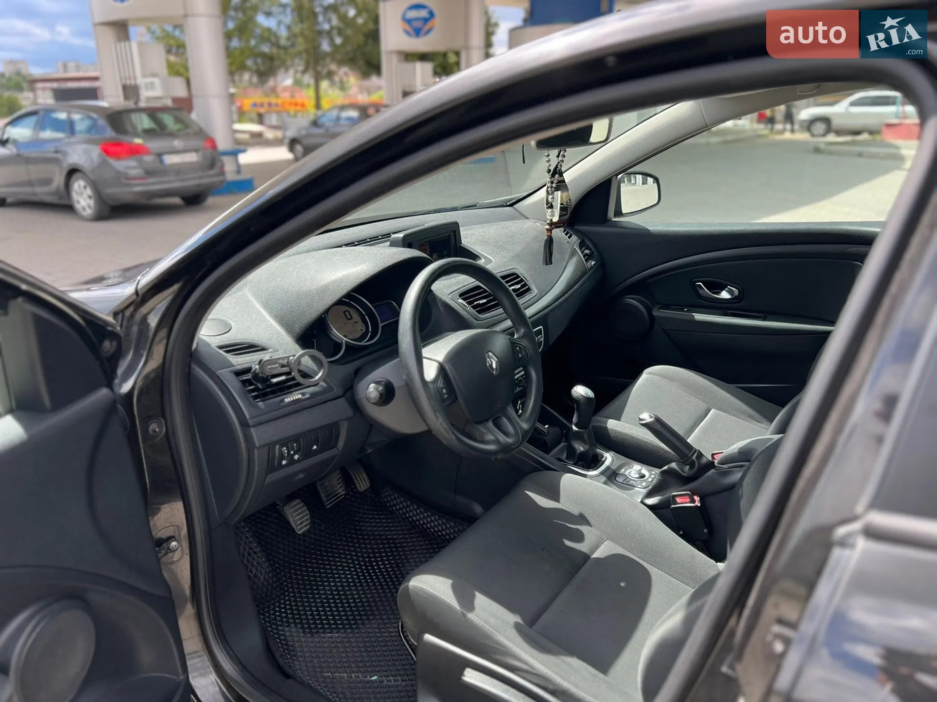 2010 Renault Megane - мініатюра 10