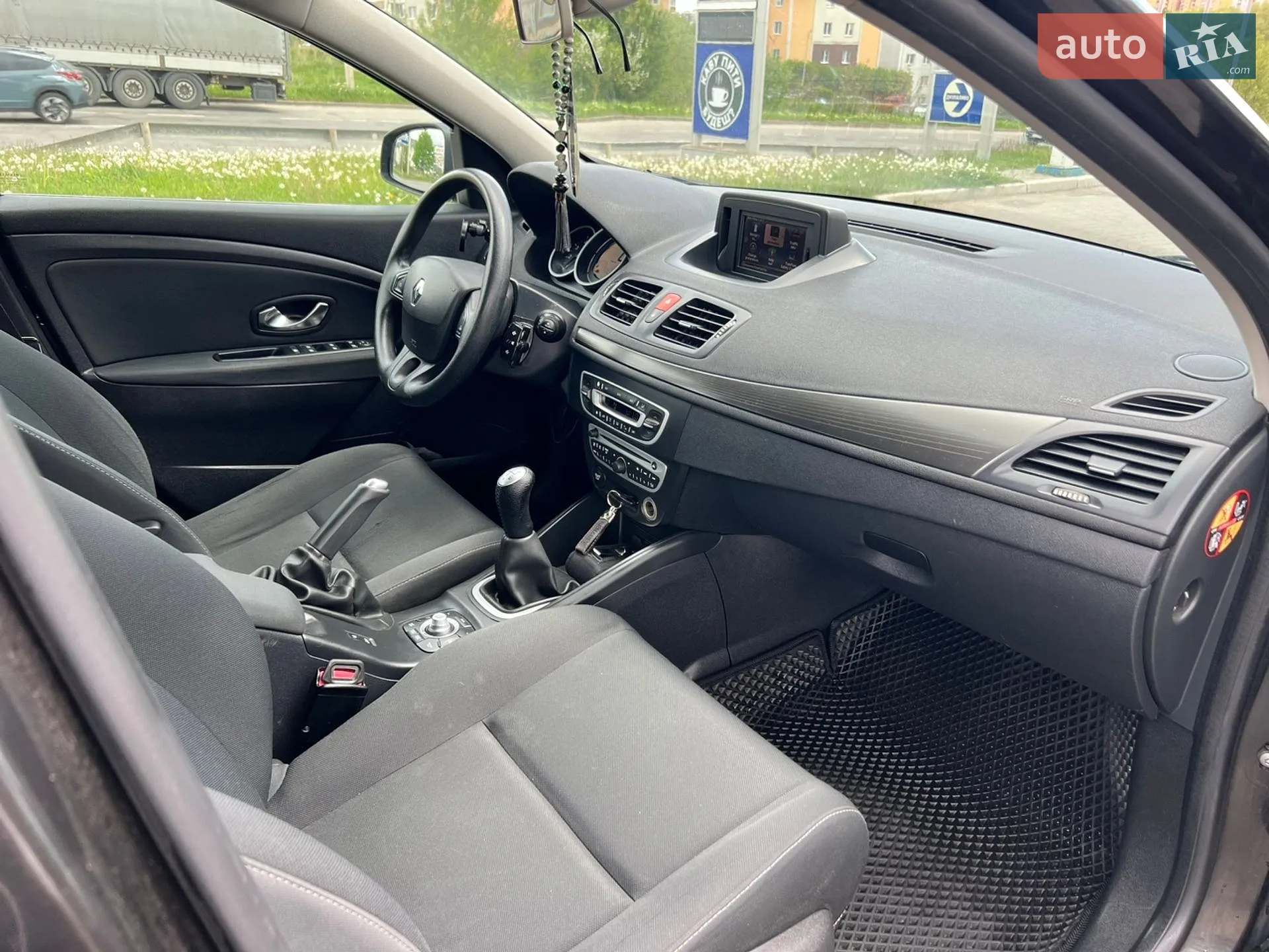 2010 Renault Megane - мініатюра 24