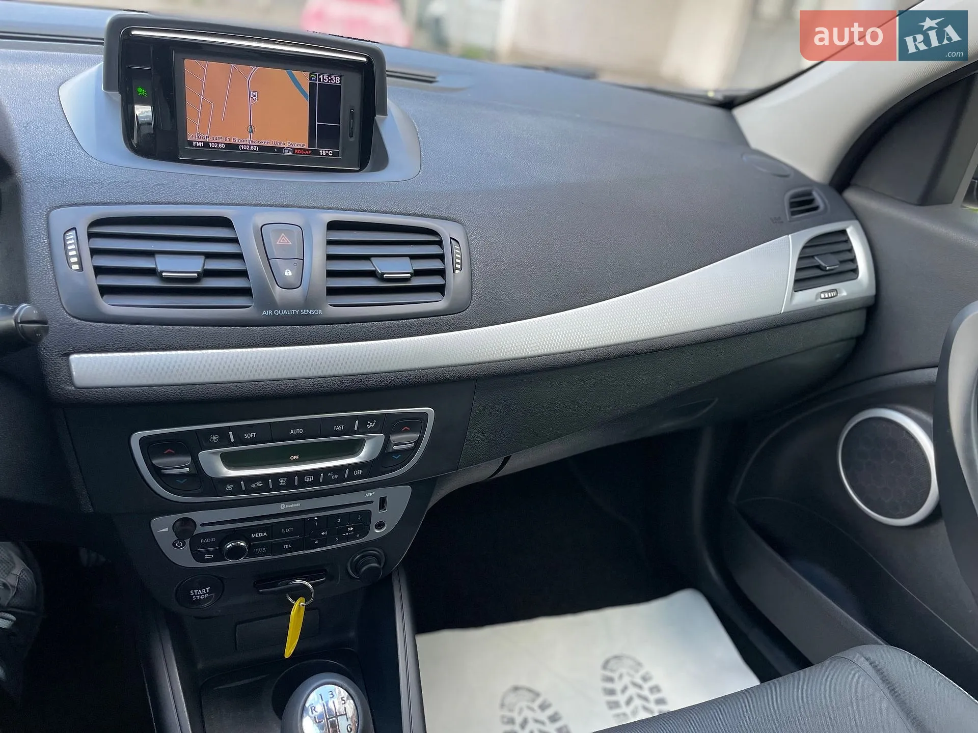 2012 Renault Megane - мініатюра 18