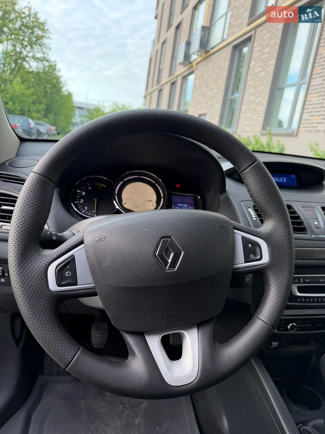 2012 Renault Megane - мініатюра 16