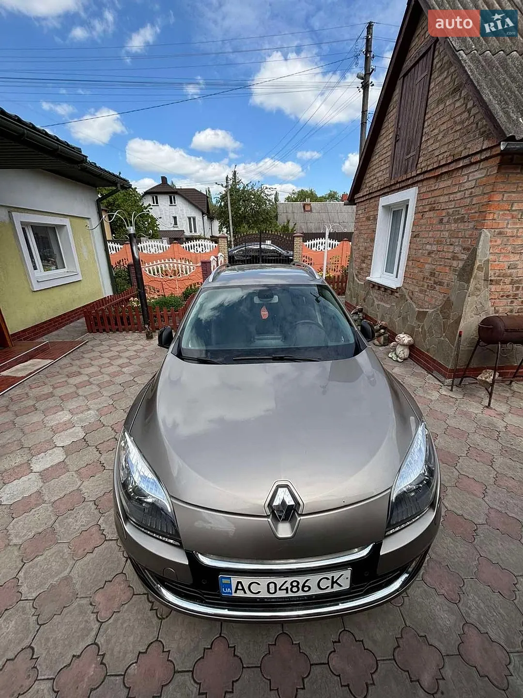 2012 Renault Megane - мініатюра 2