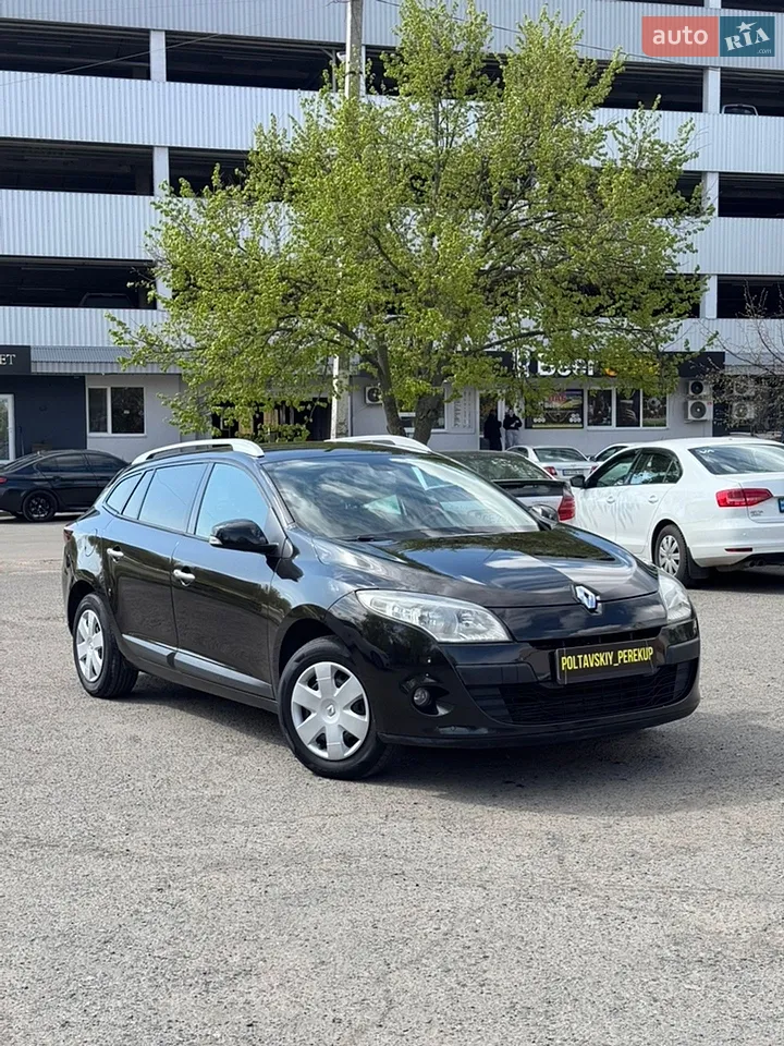 2010 Renault Megane - мініатюра 41
