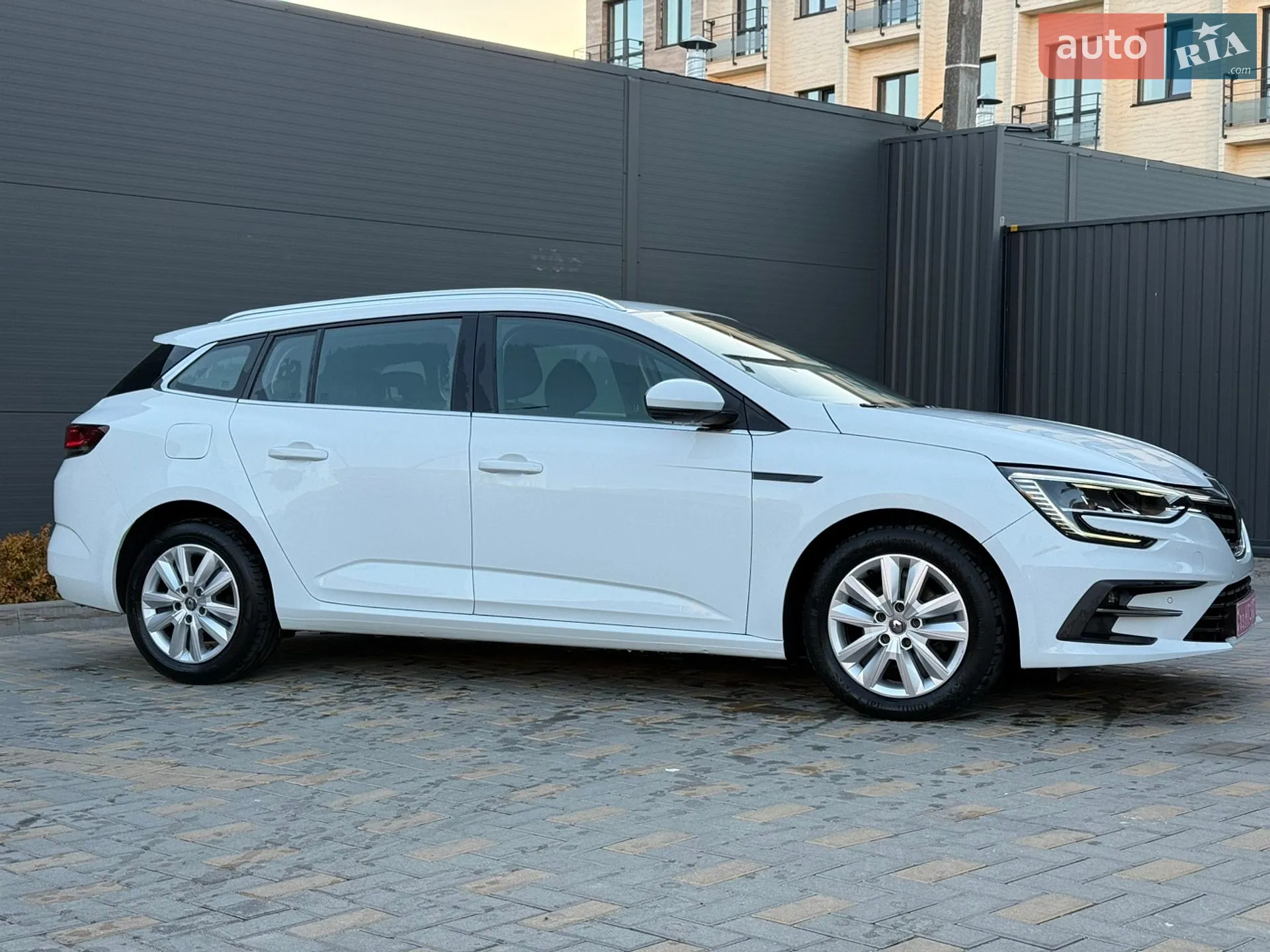 2021 Renault Megane - мініатюра 9