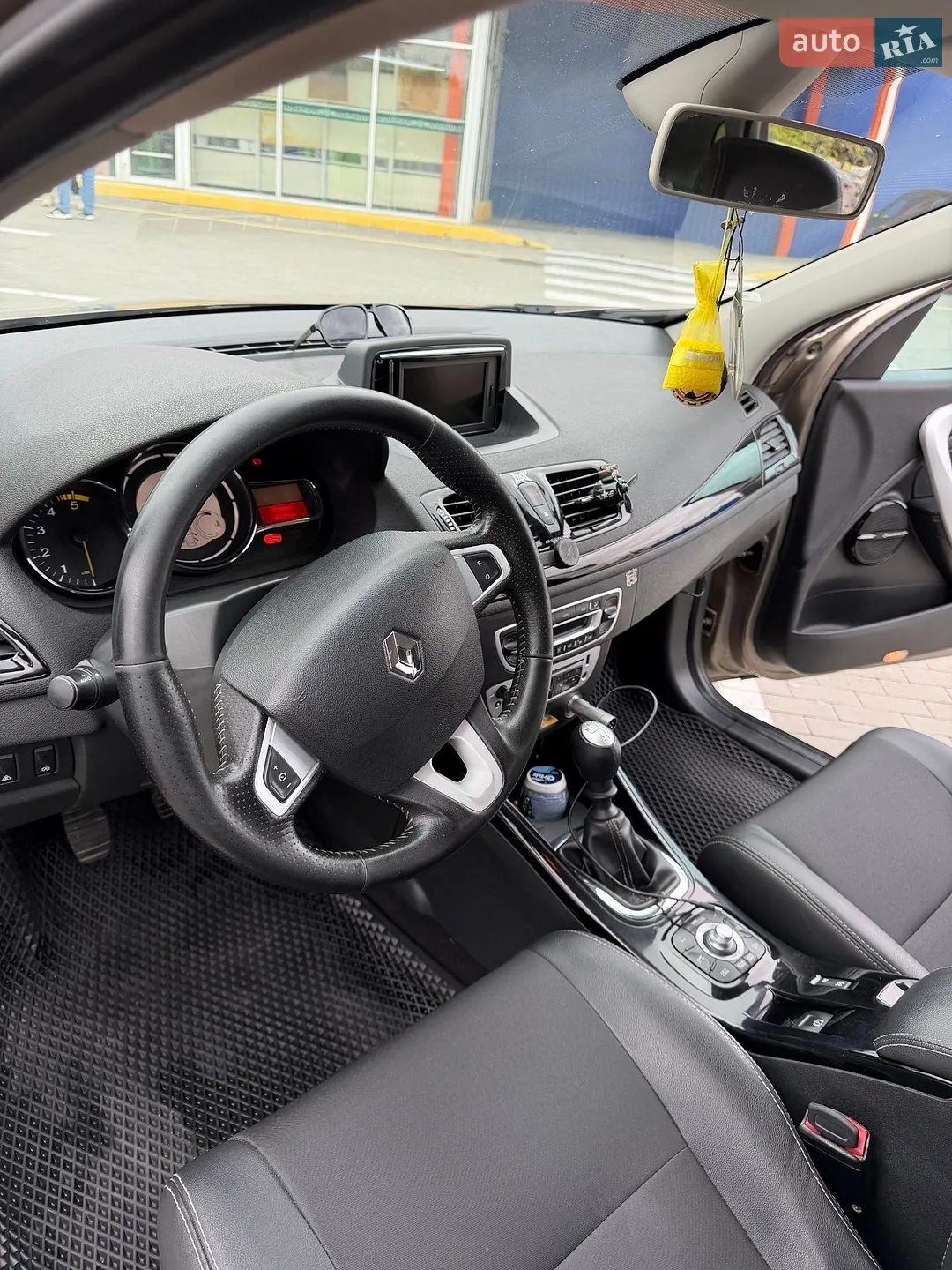 2012 Renault Megane - мініатюра 15