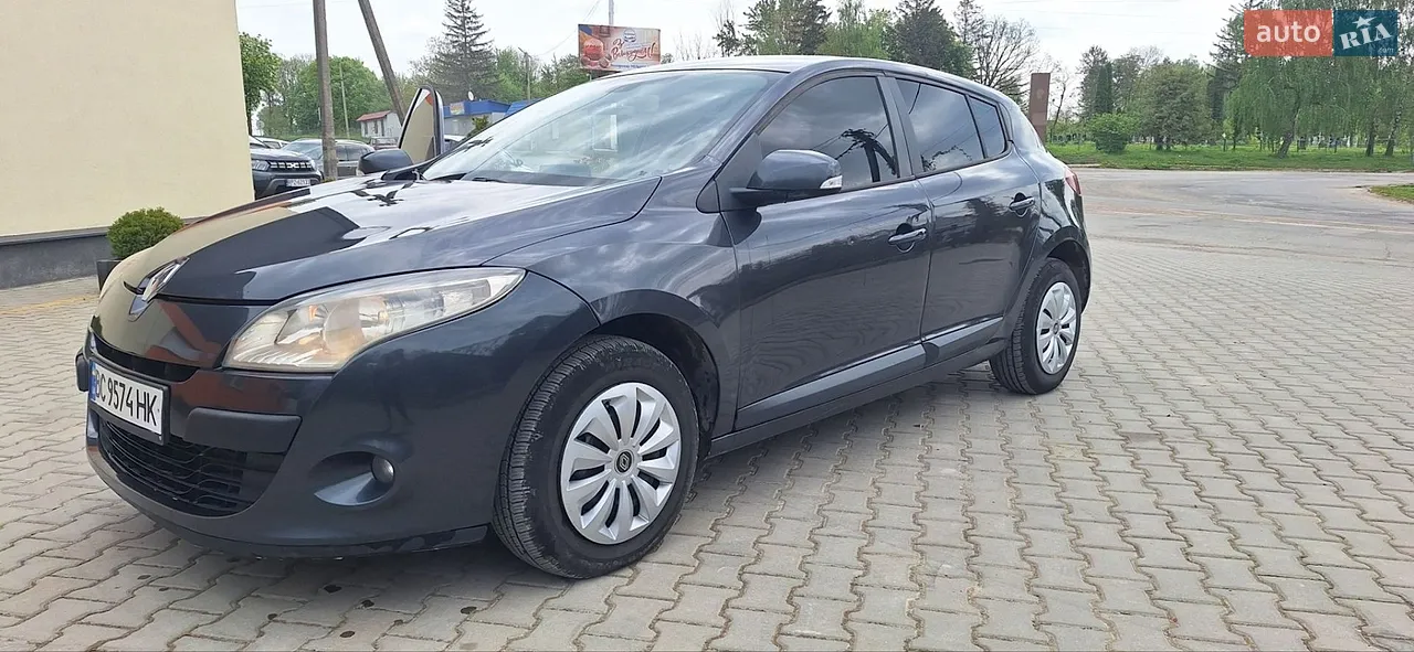2010 Renault Megane - мініатюра 9