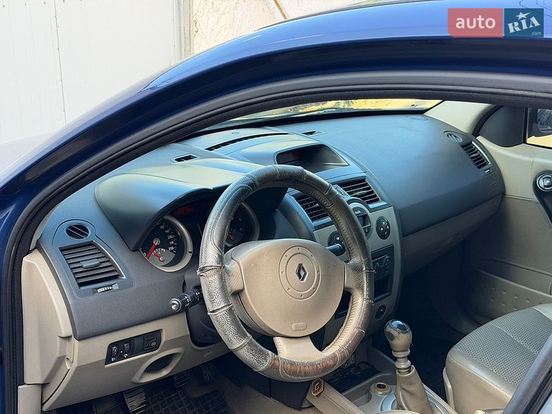 Седан Renault Megane 2006 в Дрогобичі