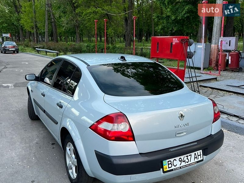 Седан Renault Megane 2005 в Днепре