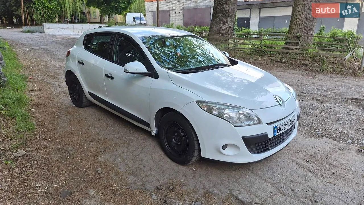2012 Renault Megane - мініатюра 9