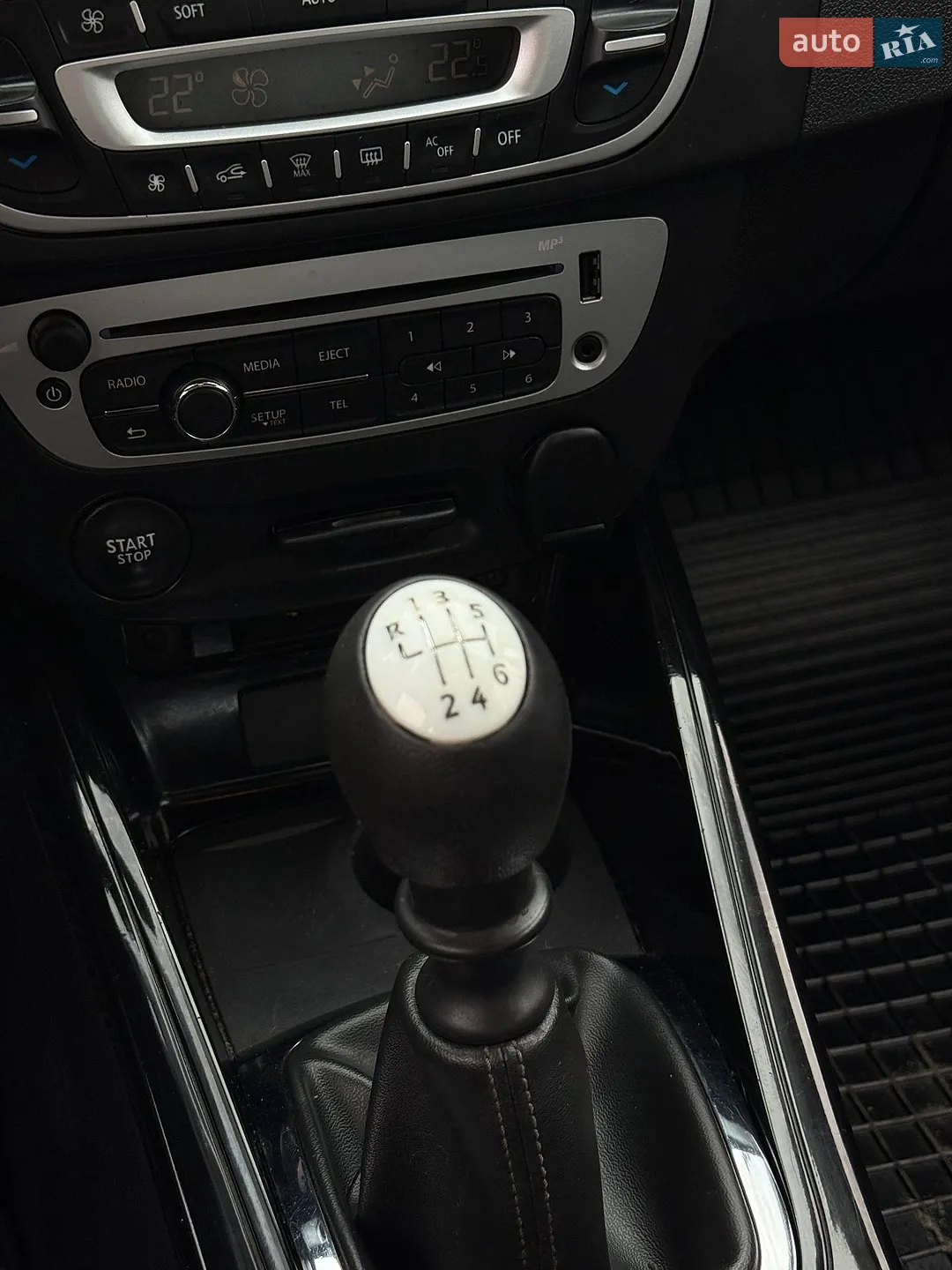 2013 Renault Megane - мініатюра 21