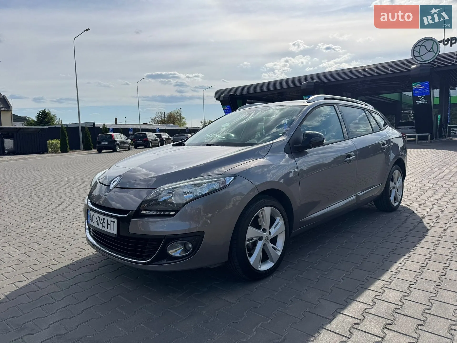 2012 Renault Megane - мініатюра 14