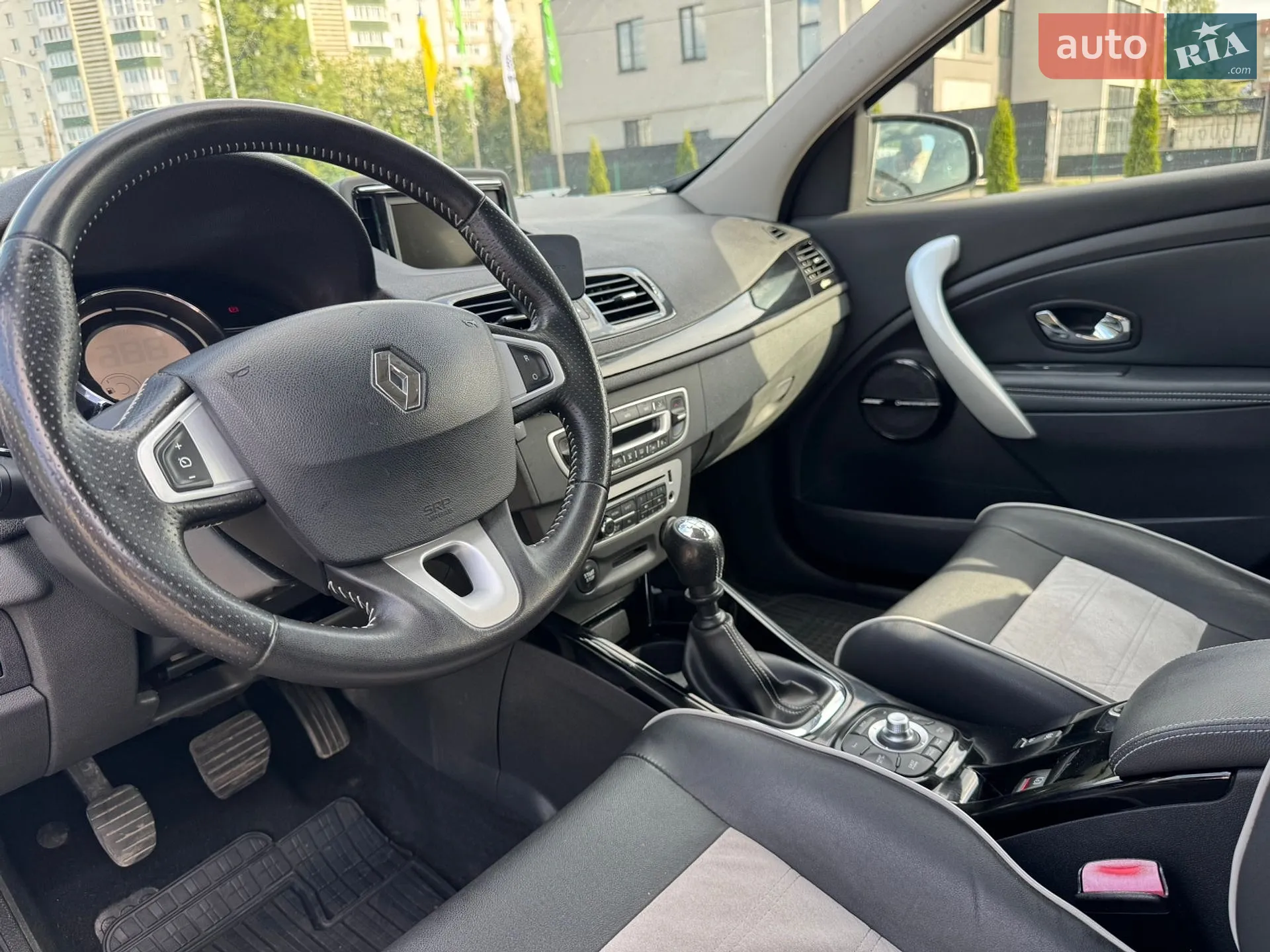 2012 Renault Megane - мініатюра 26