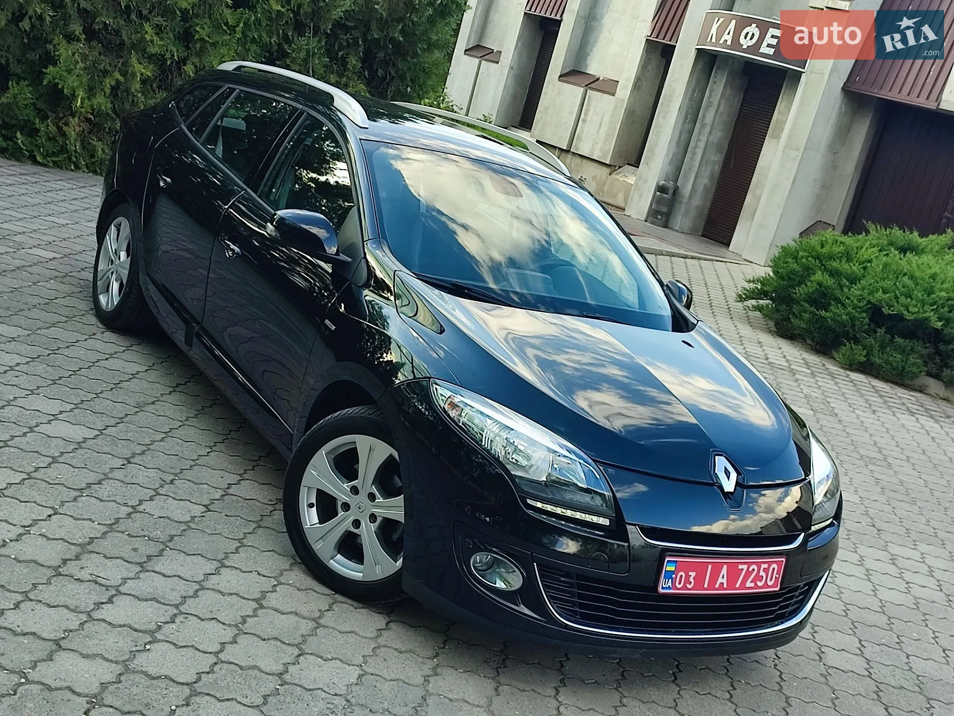 2012 Renault Megane - мініатюра 8