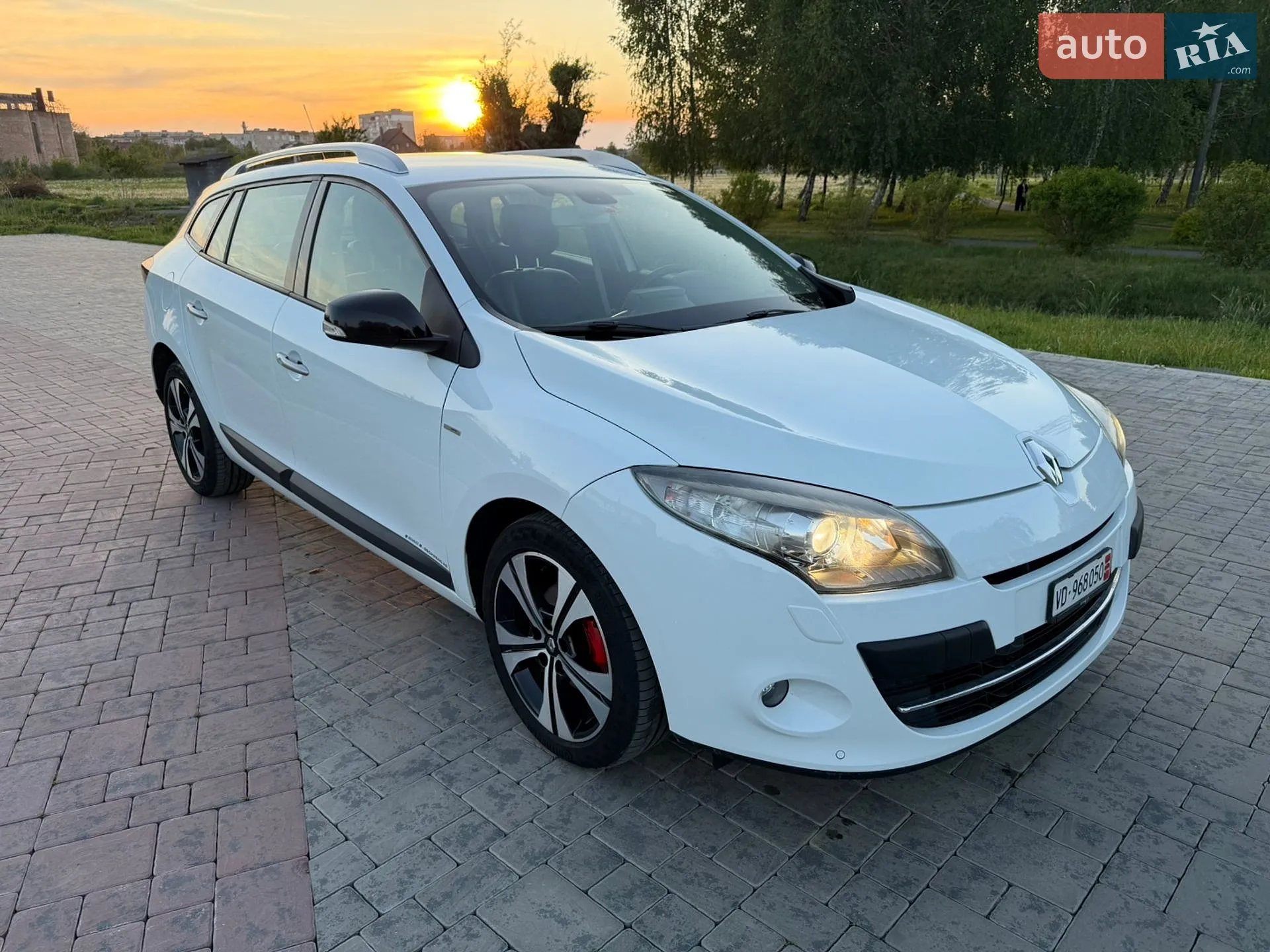 2012 Renault Megane - мініатюра 10