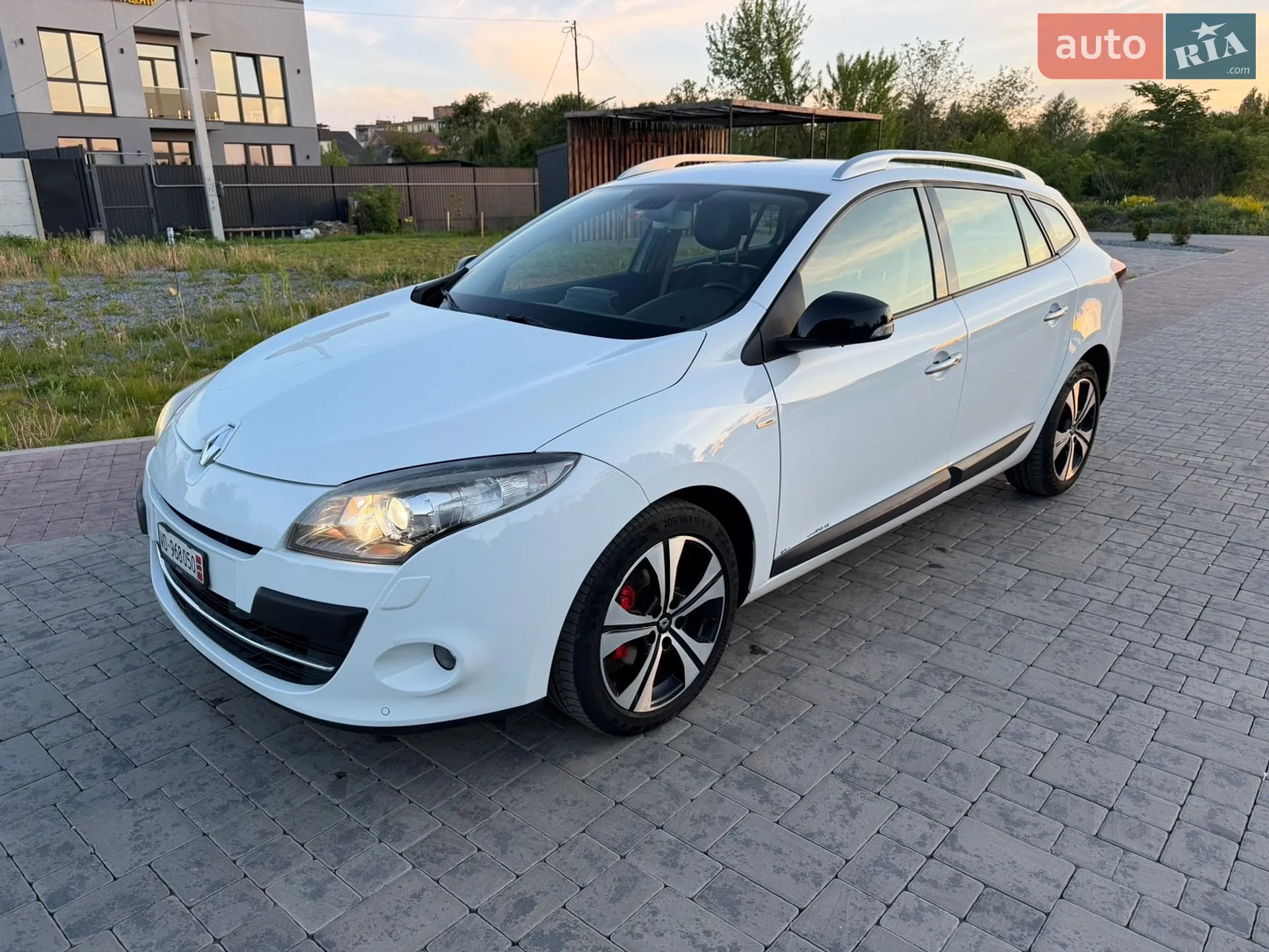 2012 Renault Megane - мініатюра 41