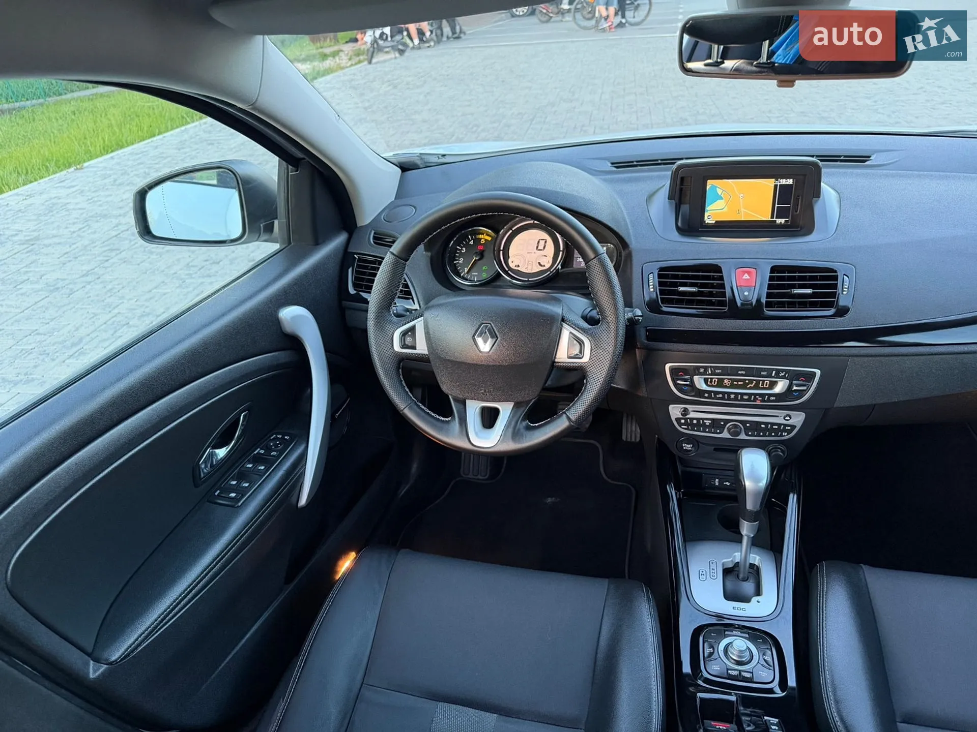 2012 Renault Megane - мініатюра 74