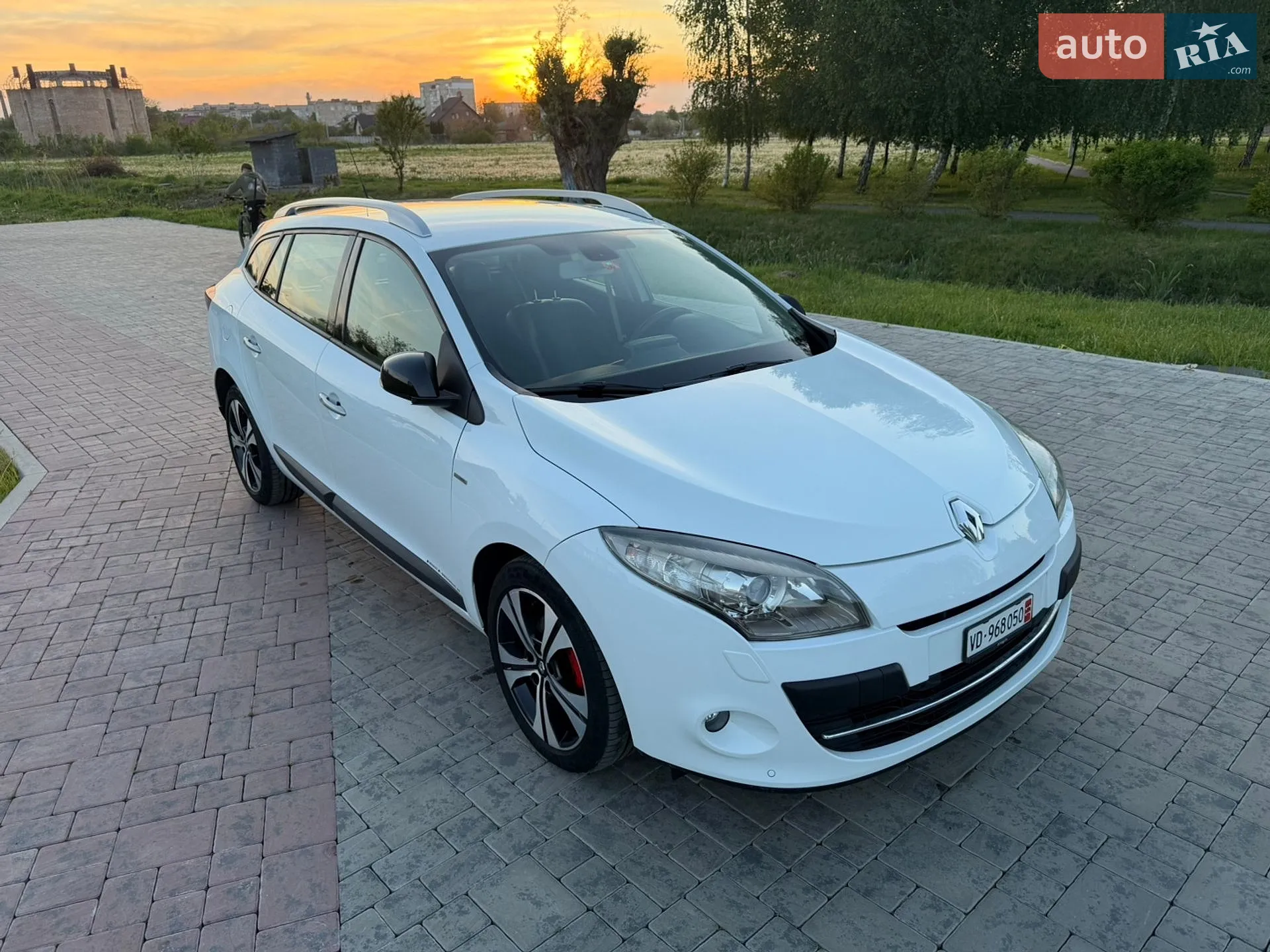 2012 Renault Megane - мініатюра 90