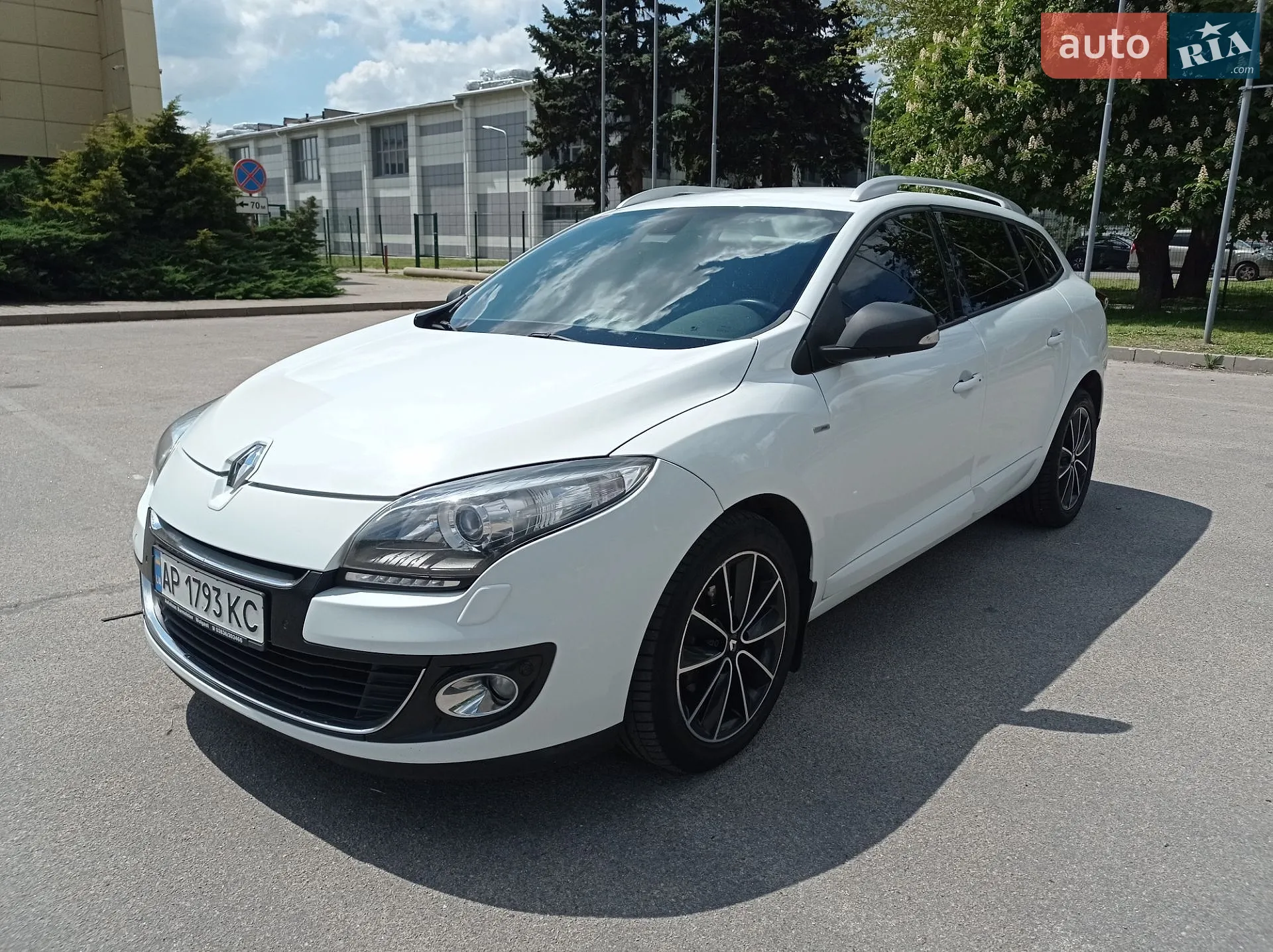 2013 Renault Megane - мініатюра 9