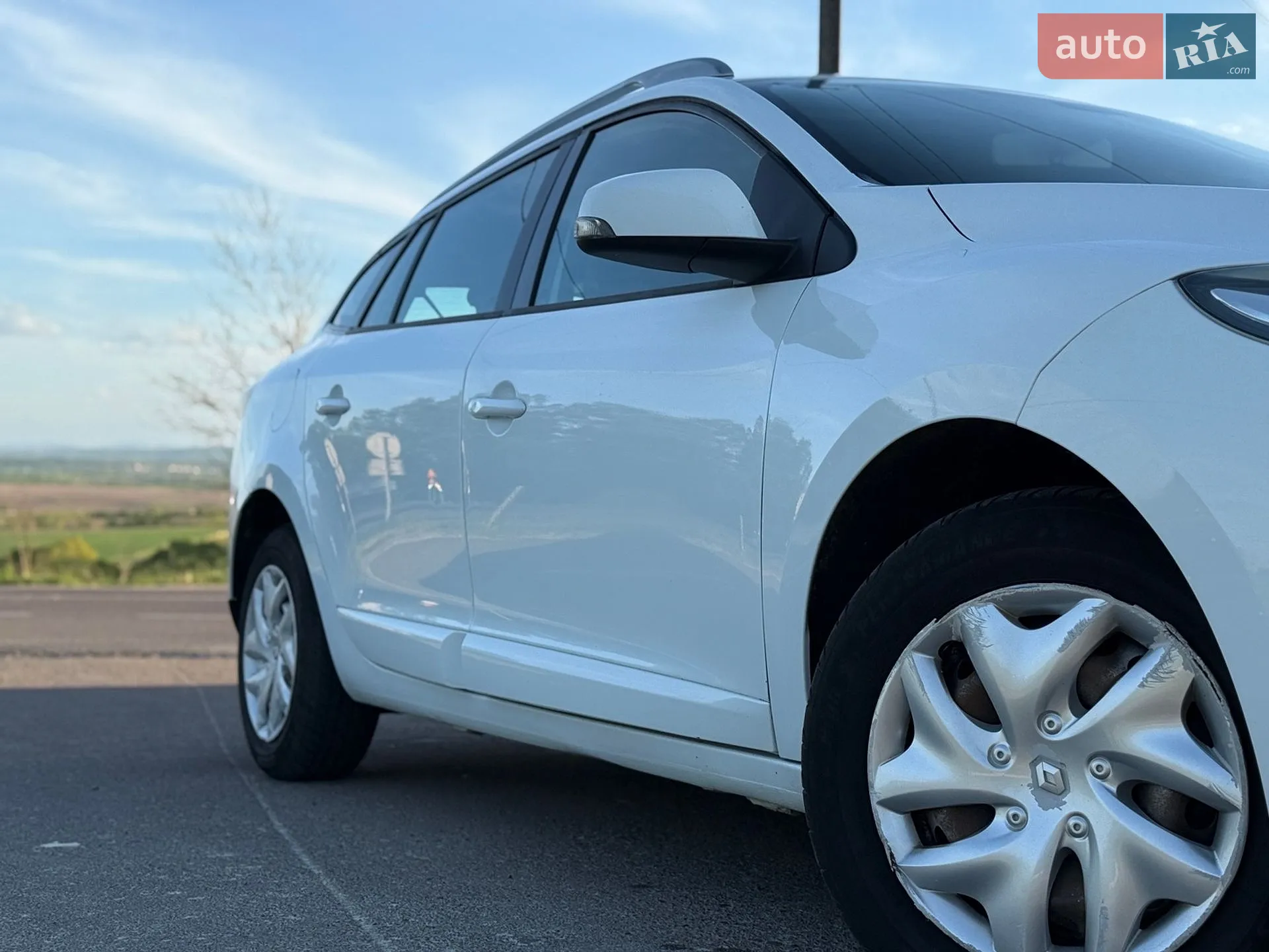 2014 Renault Megane - мініатюра 19