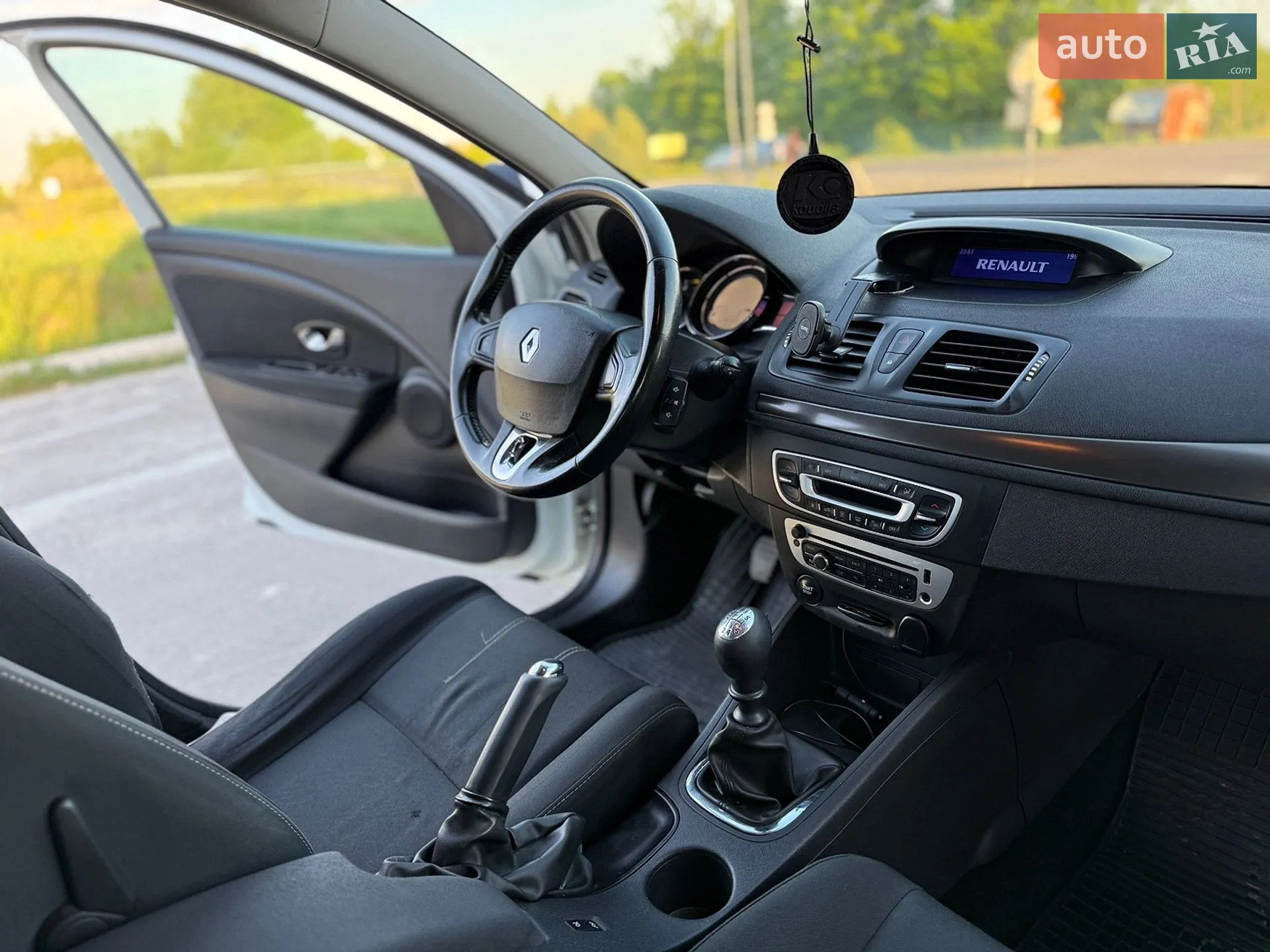 2014 Renault Megane - мініатюра 62