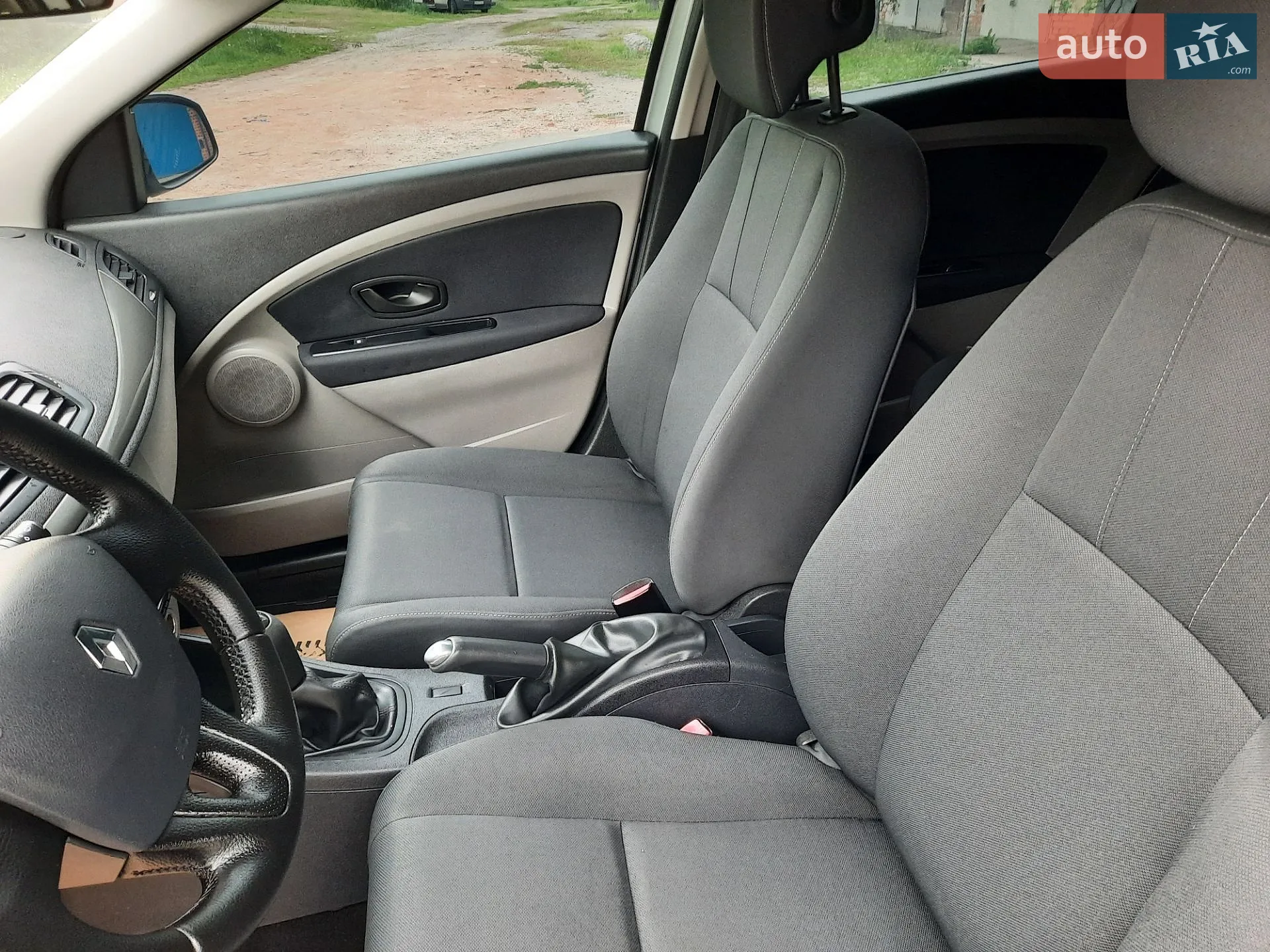 2011 Renault Megane - мініатюра 33