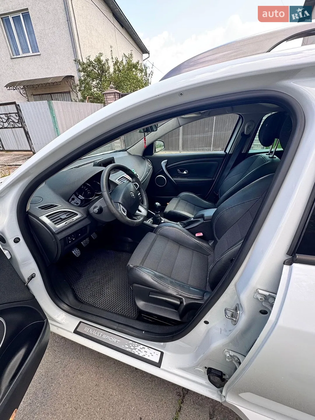 2011 Renault Megane - мініатюра 13