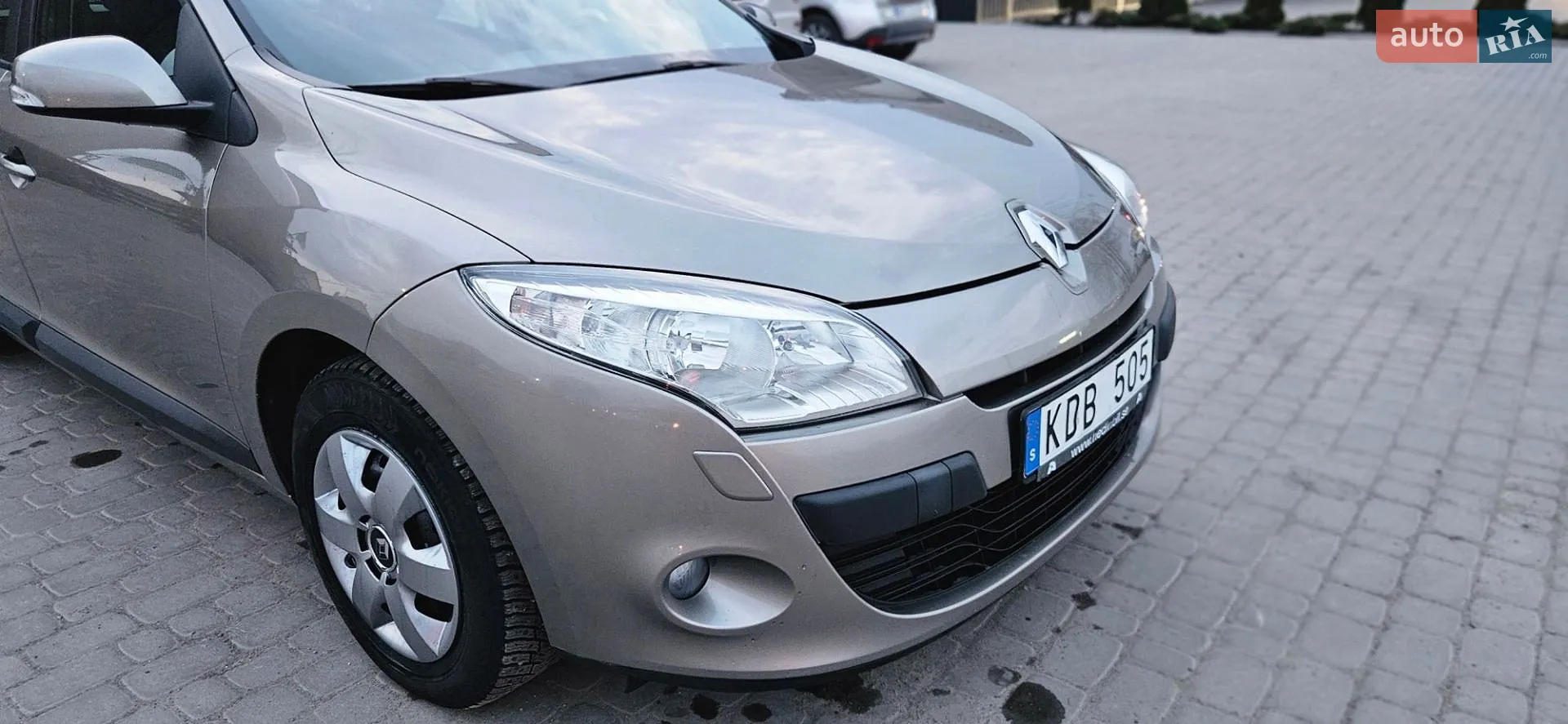 2010 Renault Megane - мініатюра 30